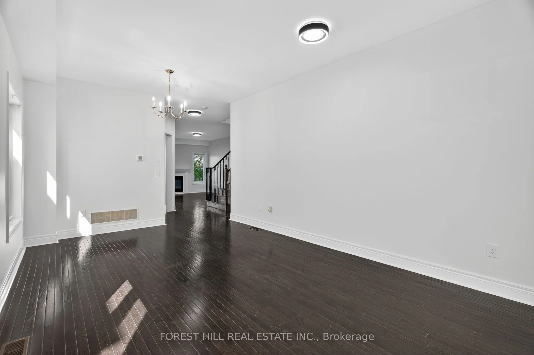 14 Dewell Crescent