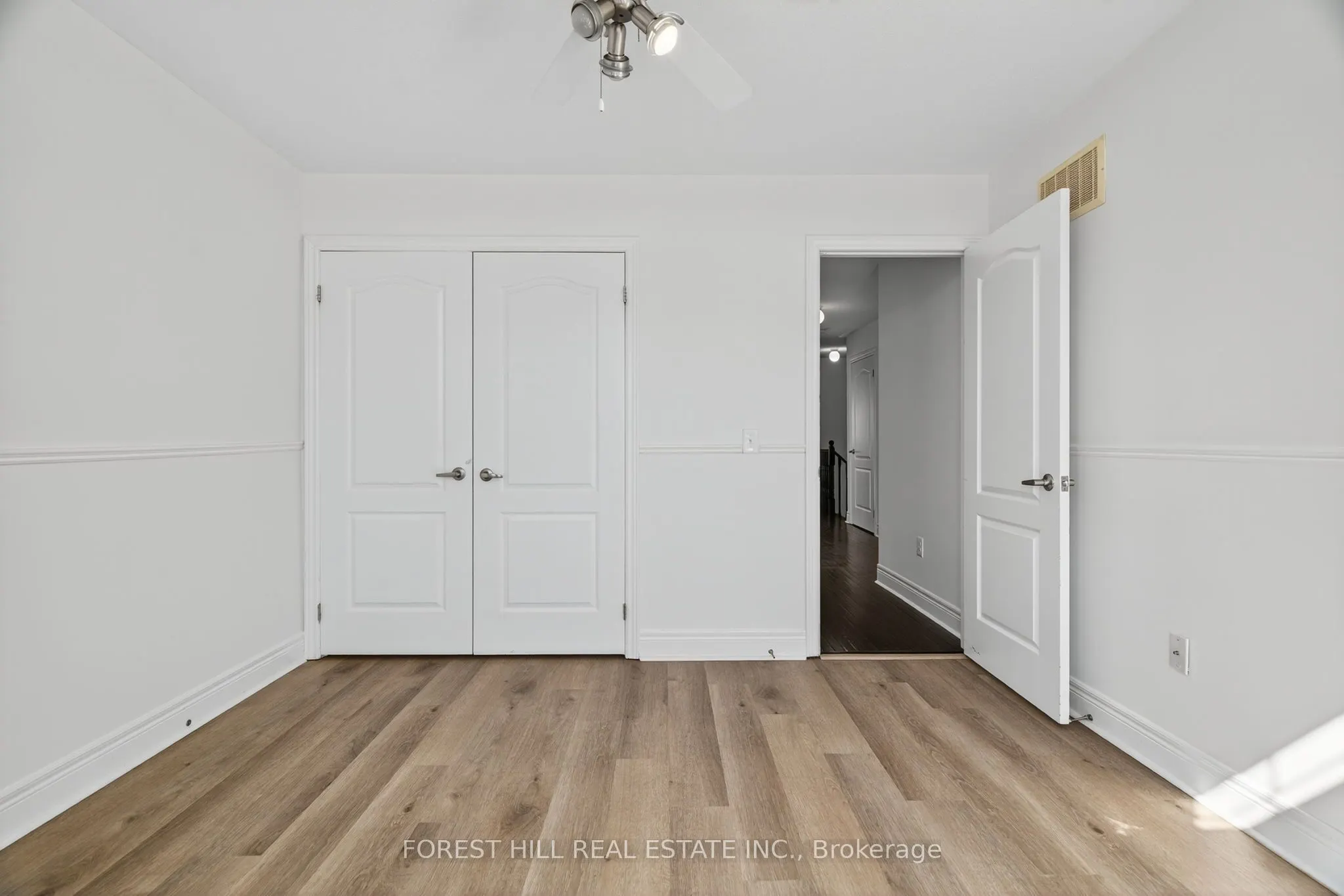 14 Dewell Crescent