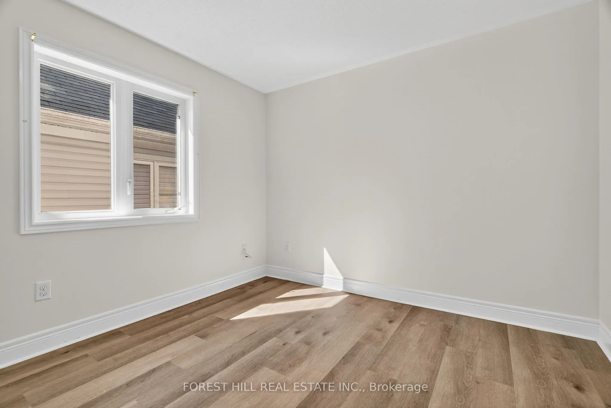 14 Dewell Crescent