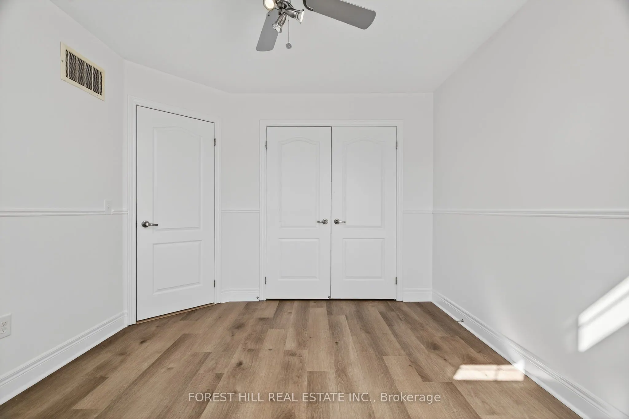 14 Dewell Crescent