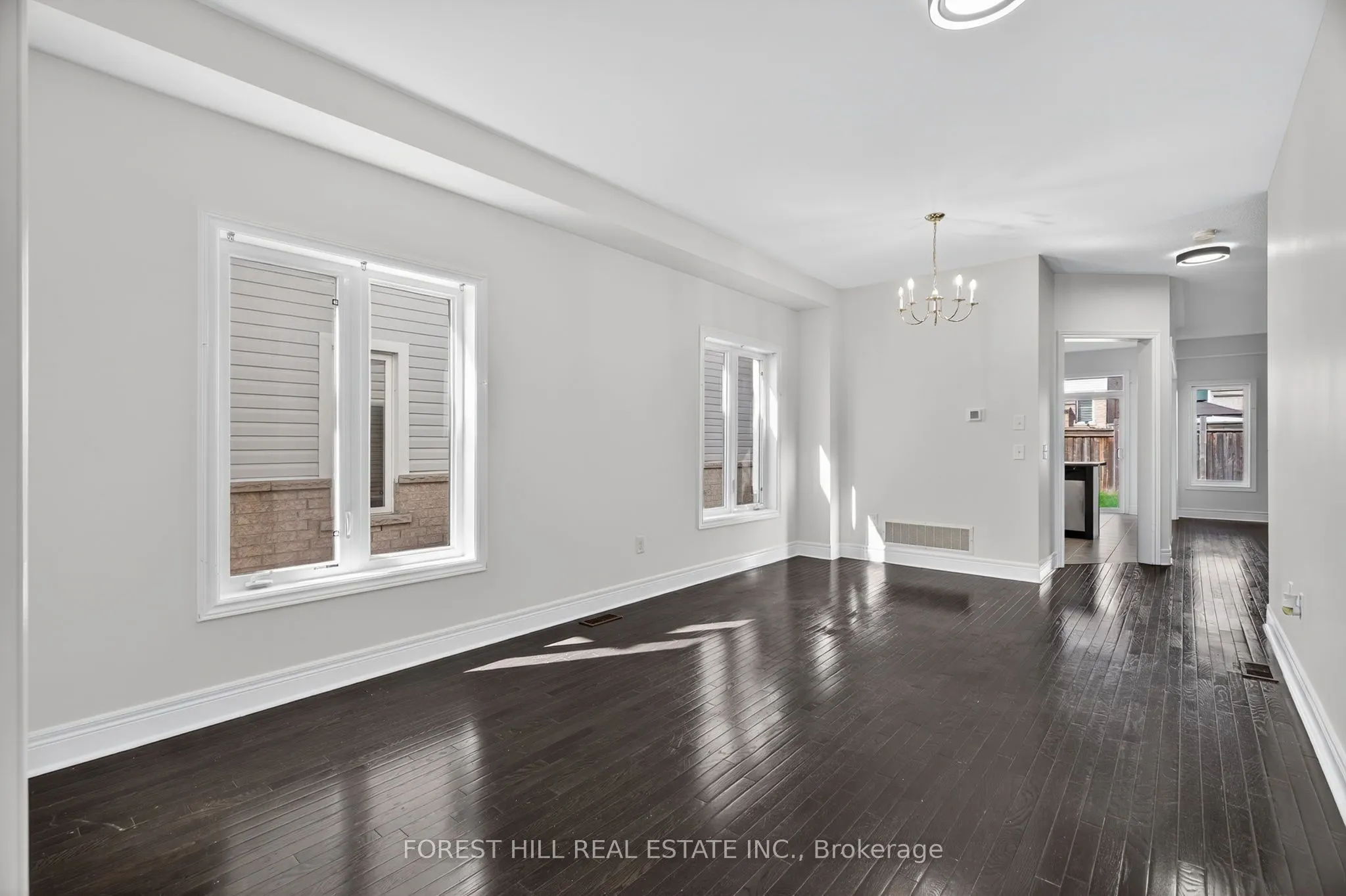14 Dewell Crescent
