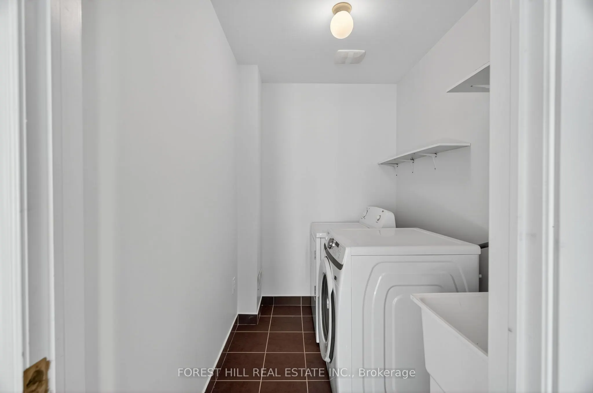 14 Dewell Crescent