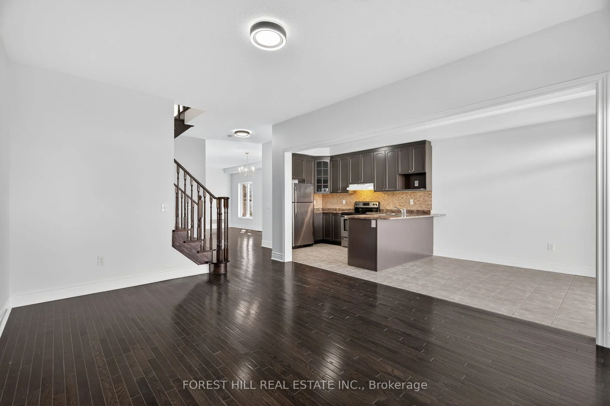 14 Dewell Crescent