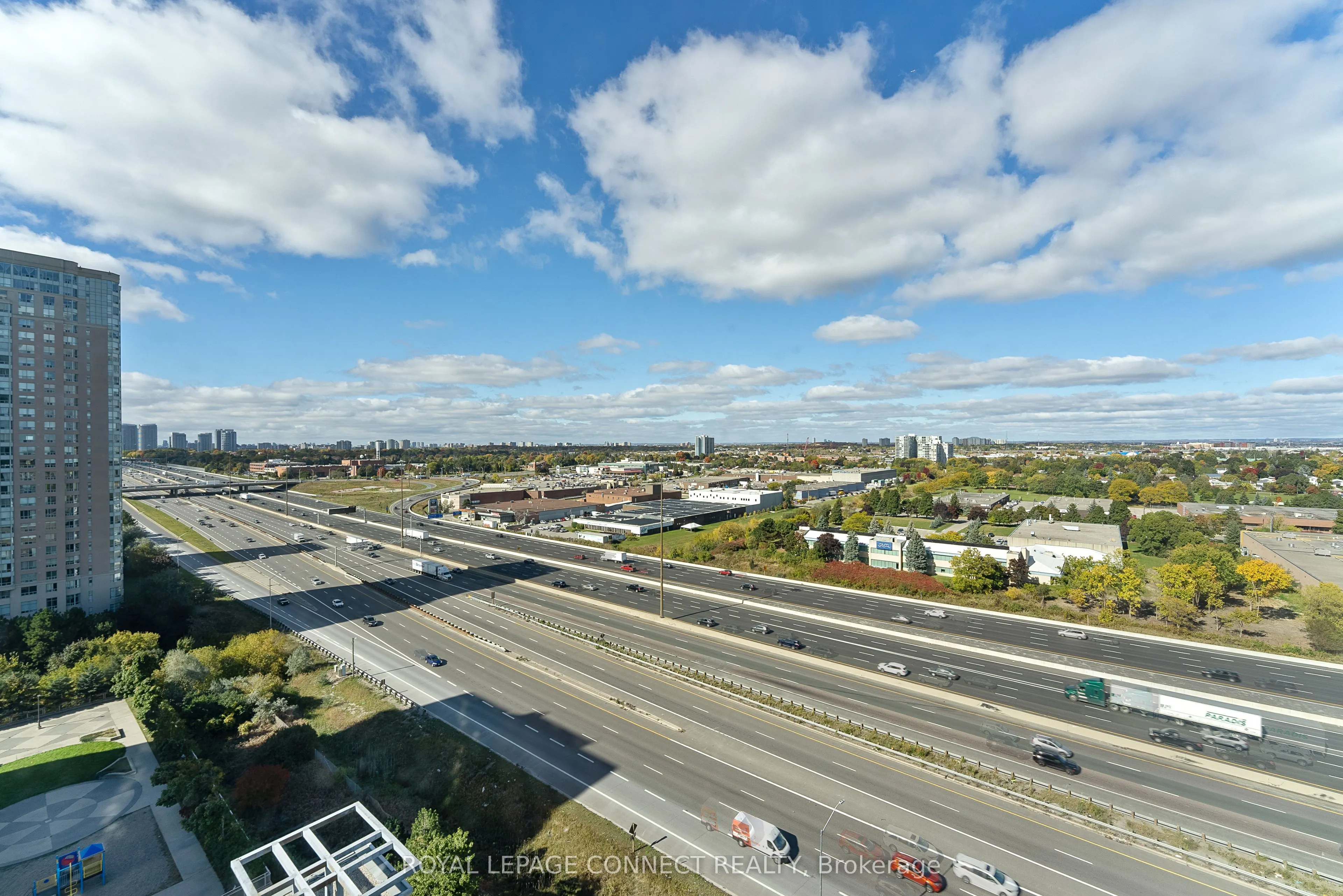 36 Lee Centre Drive, #1712