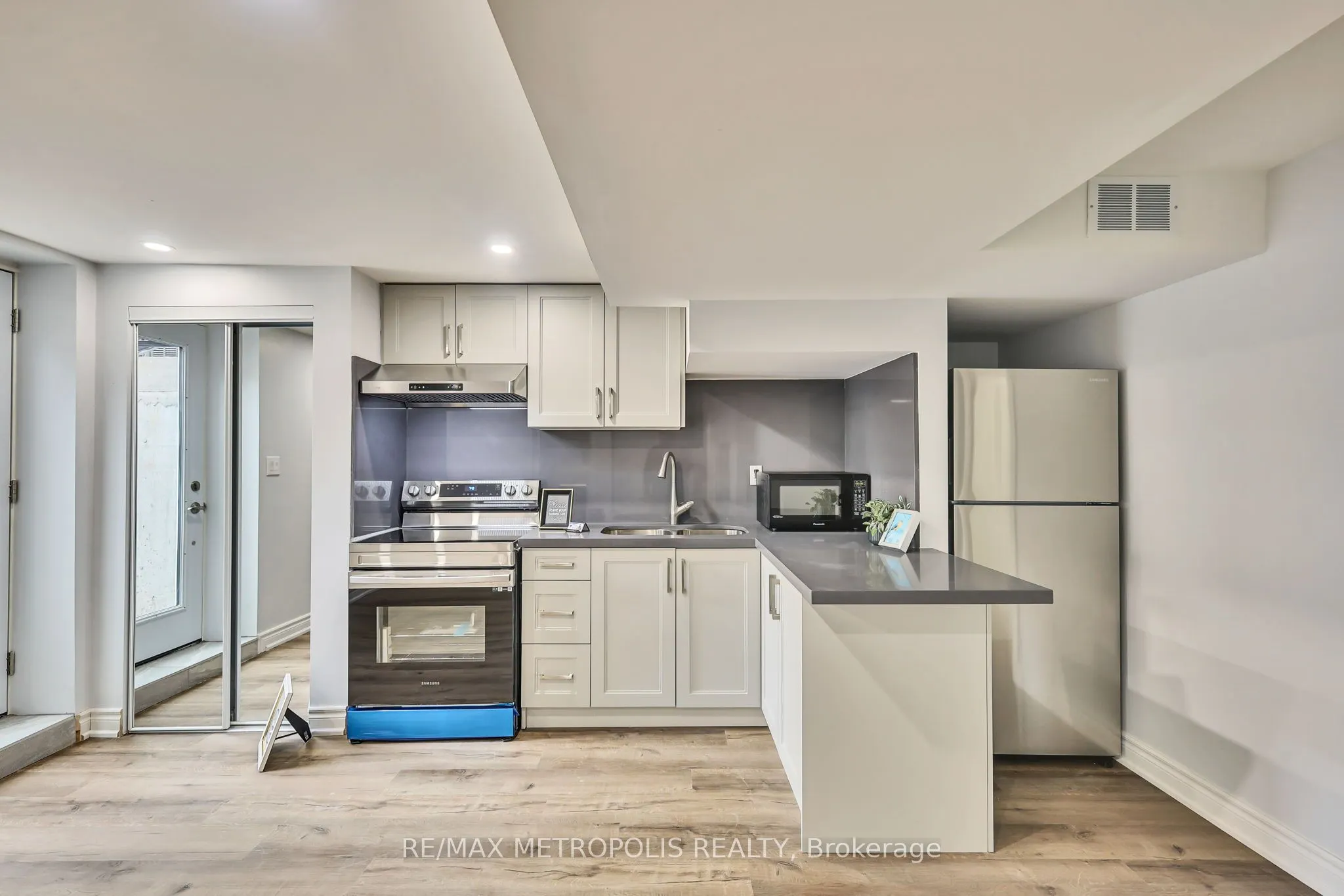 68 Armitage Crescent, #Bsmt