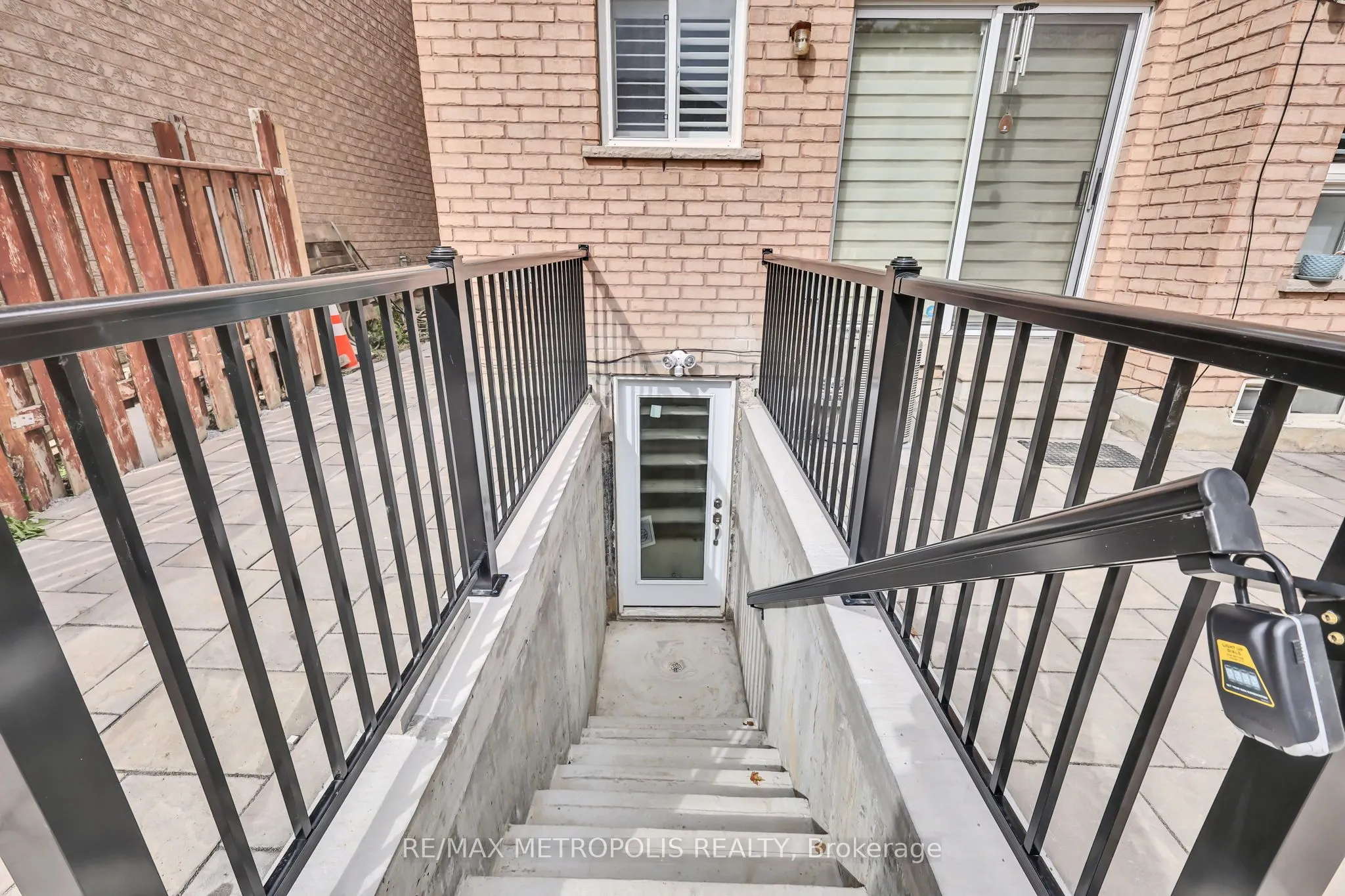 68 Armitage Crescent, #Bsmt