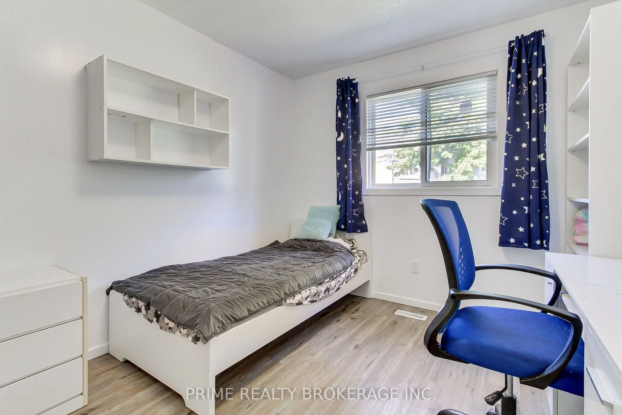 10 Bassett Boulevard, #168