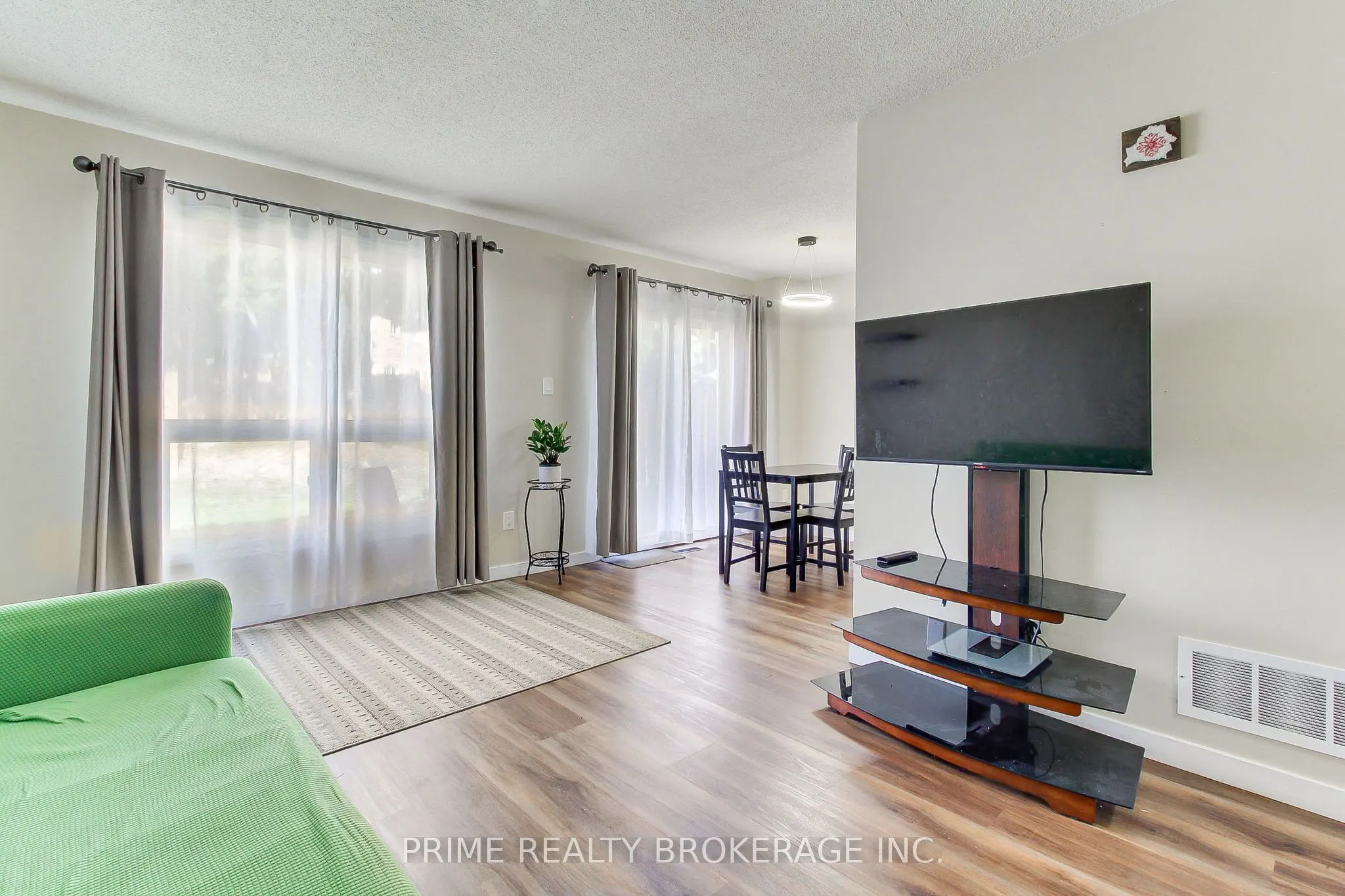 10 Bassett Boulevard, #168