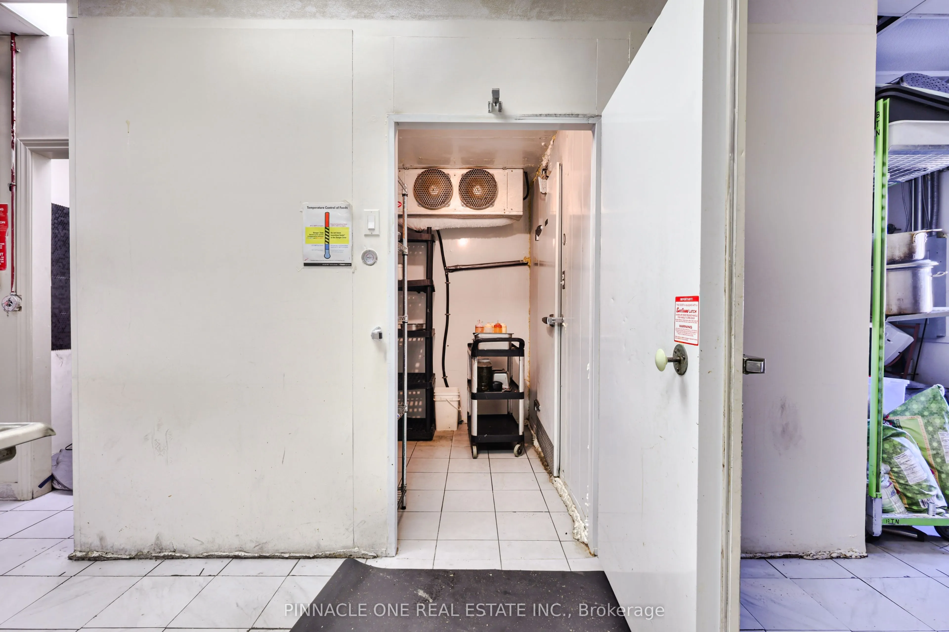 3192 Eglinton Avenue E, #2
