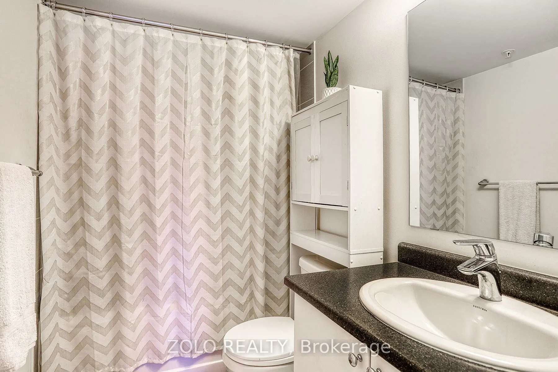 1555 Kingston Road, #218