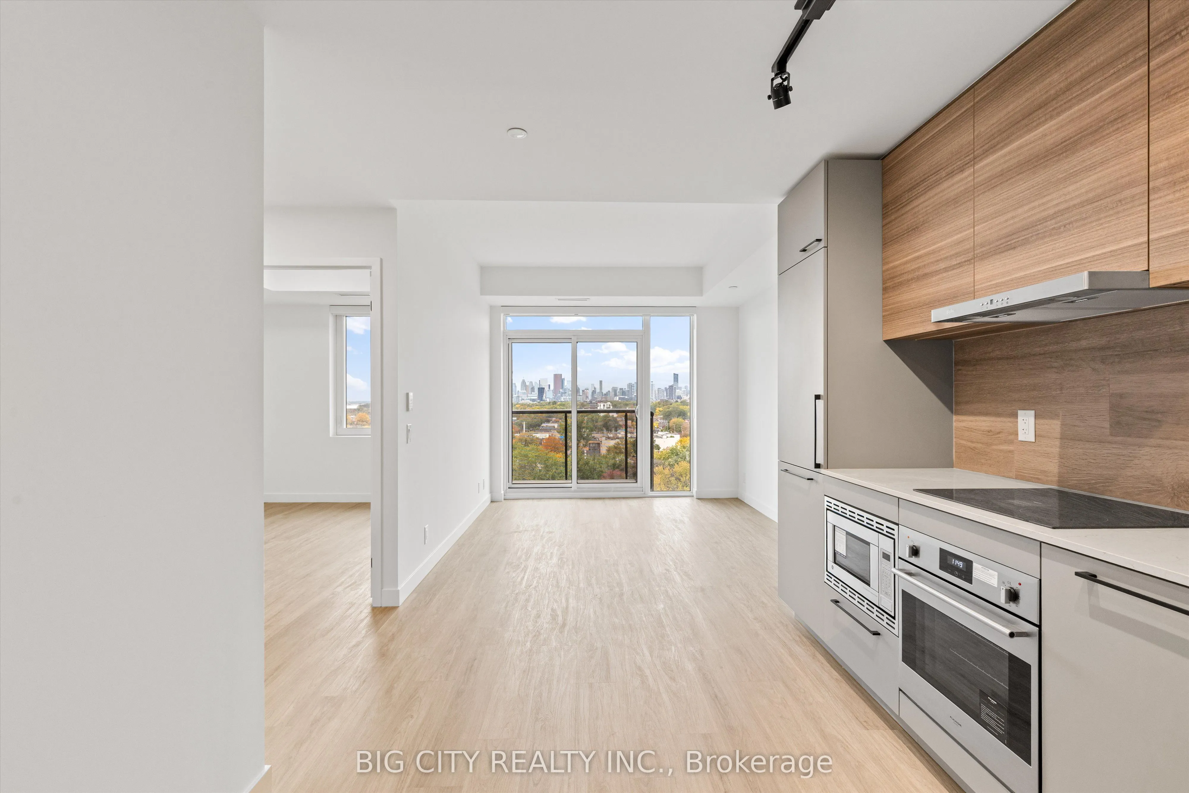 1050 Eastern Avenue, #1014