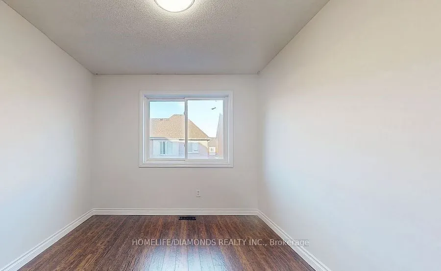 106 Stokely Crescent