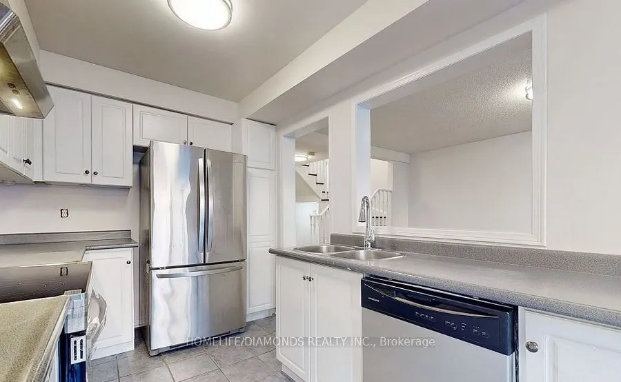106 Stokely Crescent