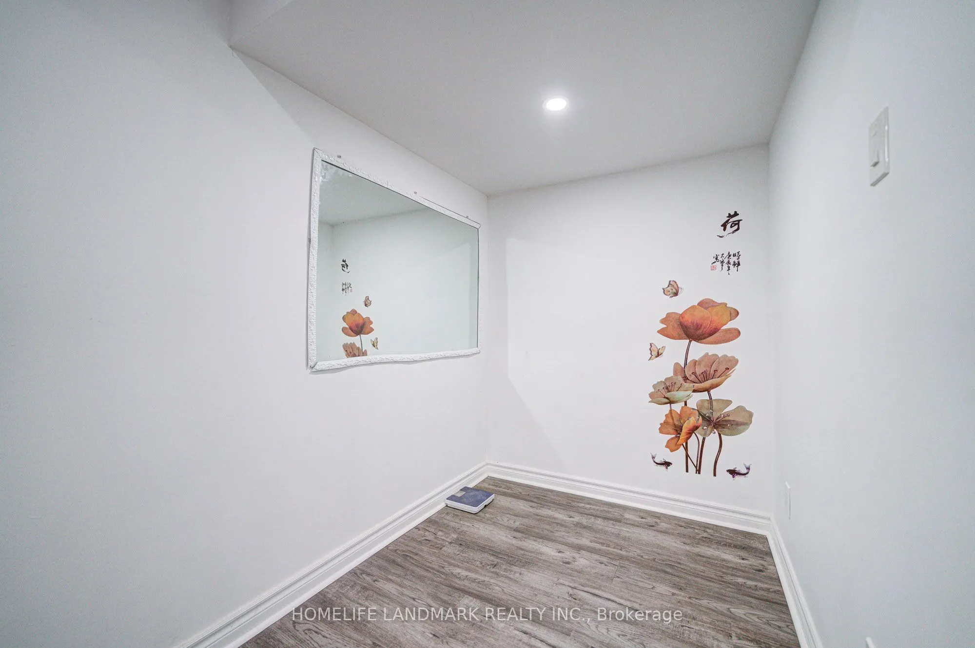 33 Phalen Crescent