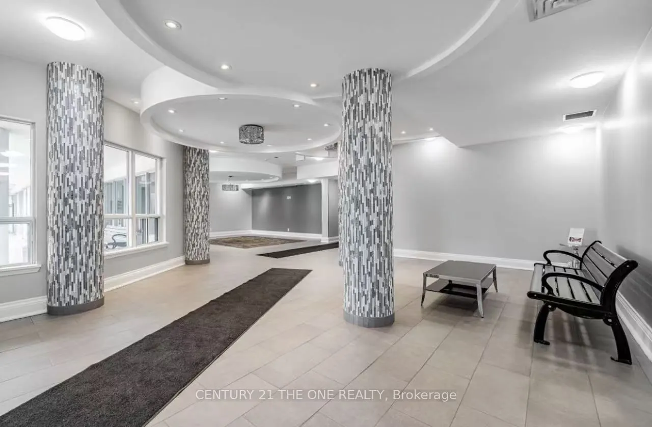 60 Fairfax Crescent, #519