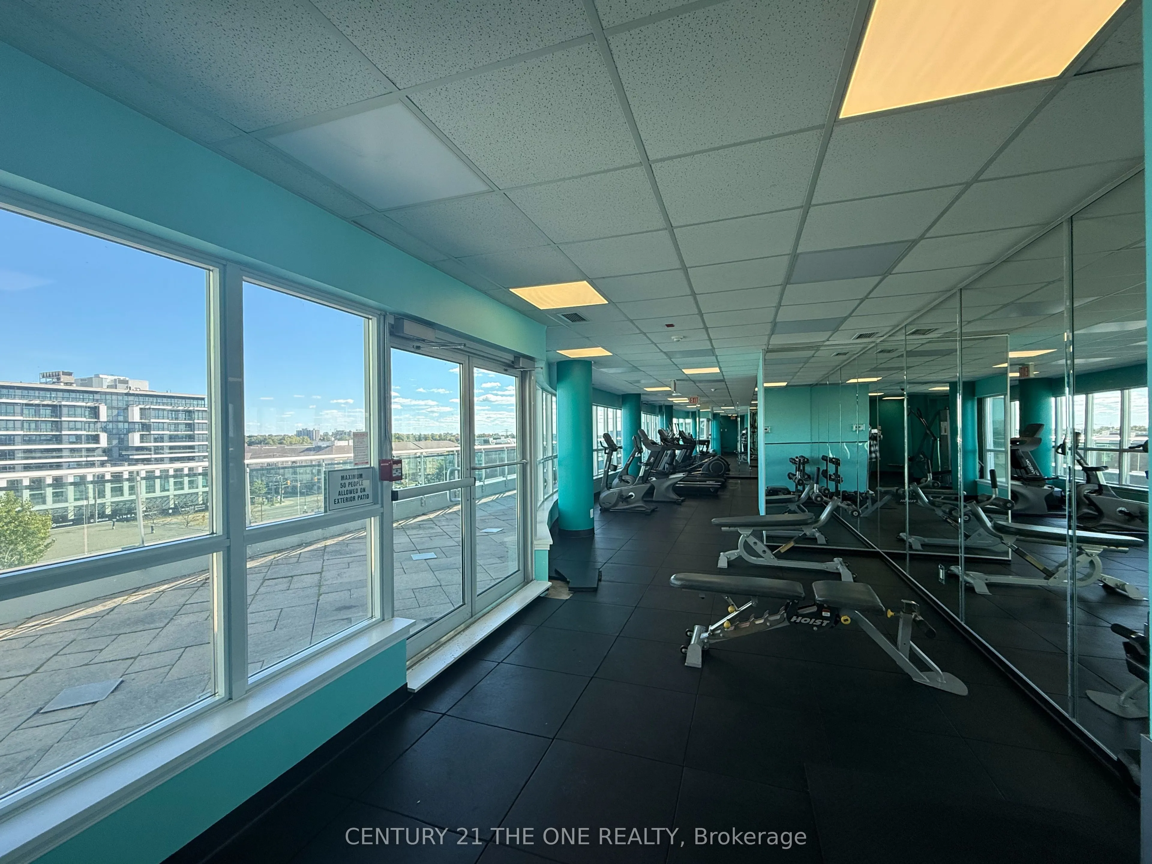 60 Fairfax Crescent, #519