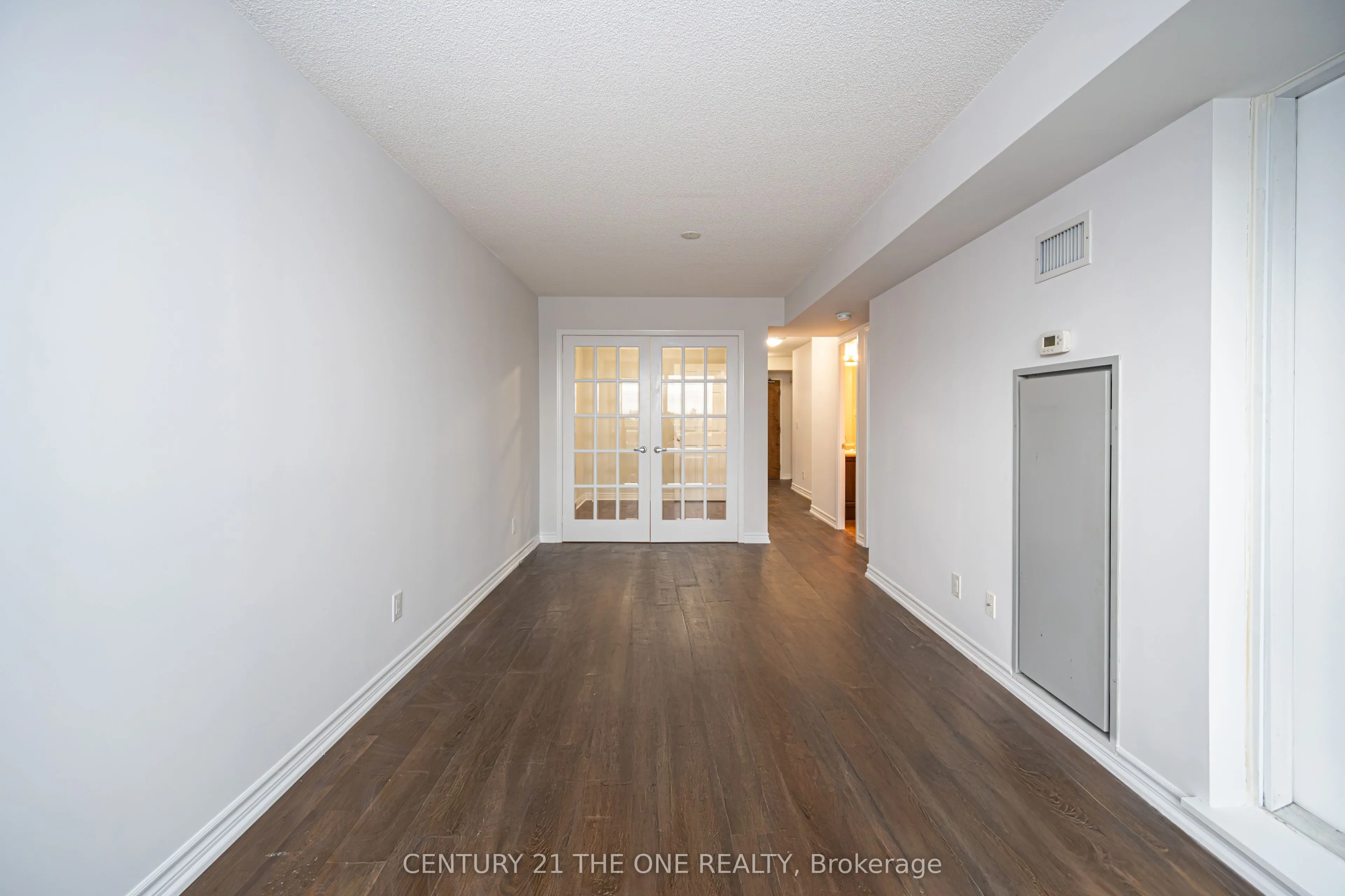 60 Fairfax Crescent, #519