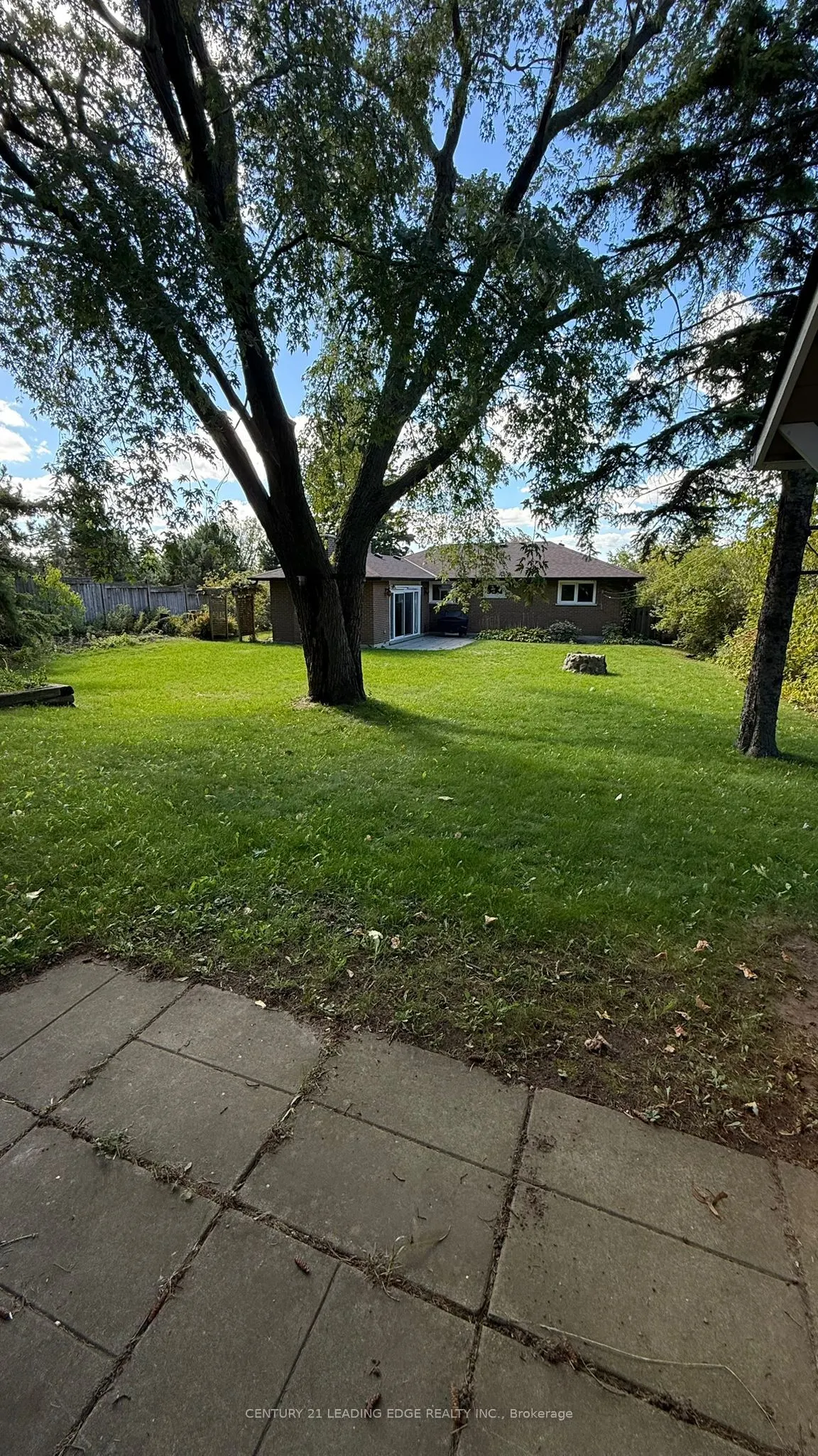 133 Elizabeth Crescent