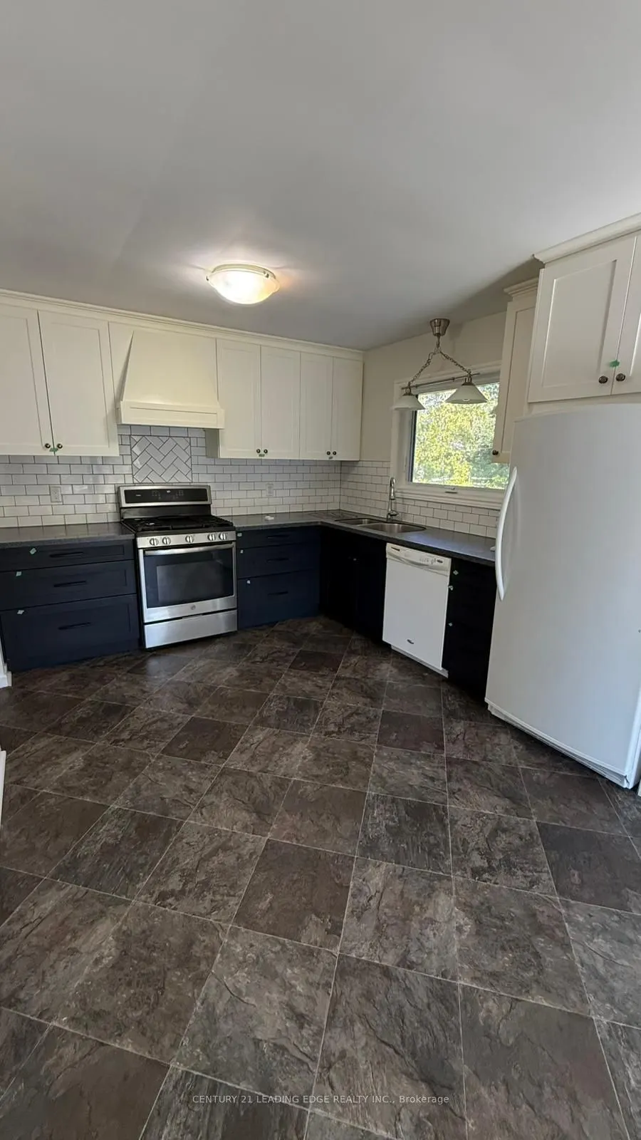 133 Elizabeth Crescent