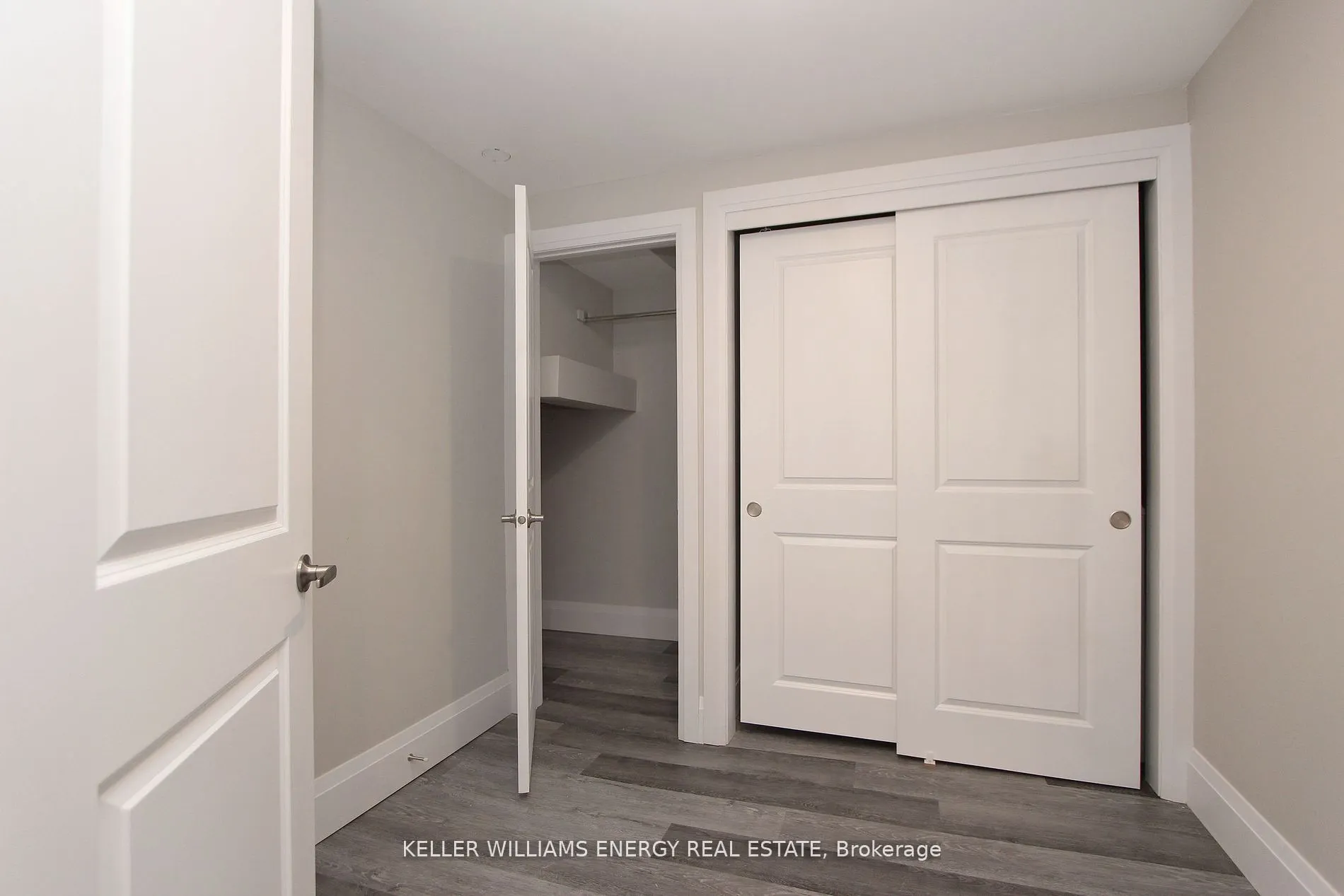634 Wilson Road N, #Lower