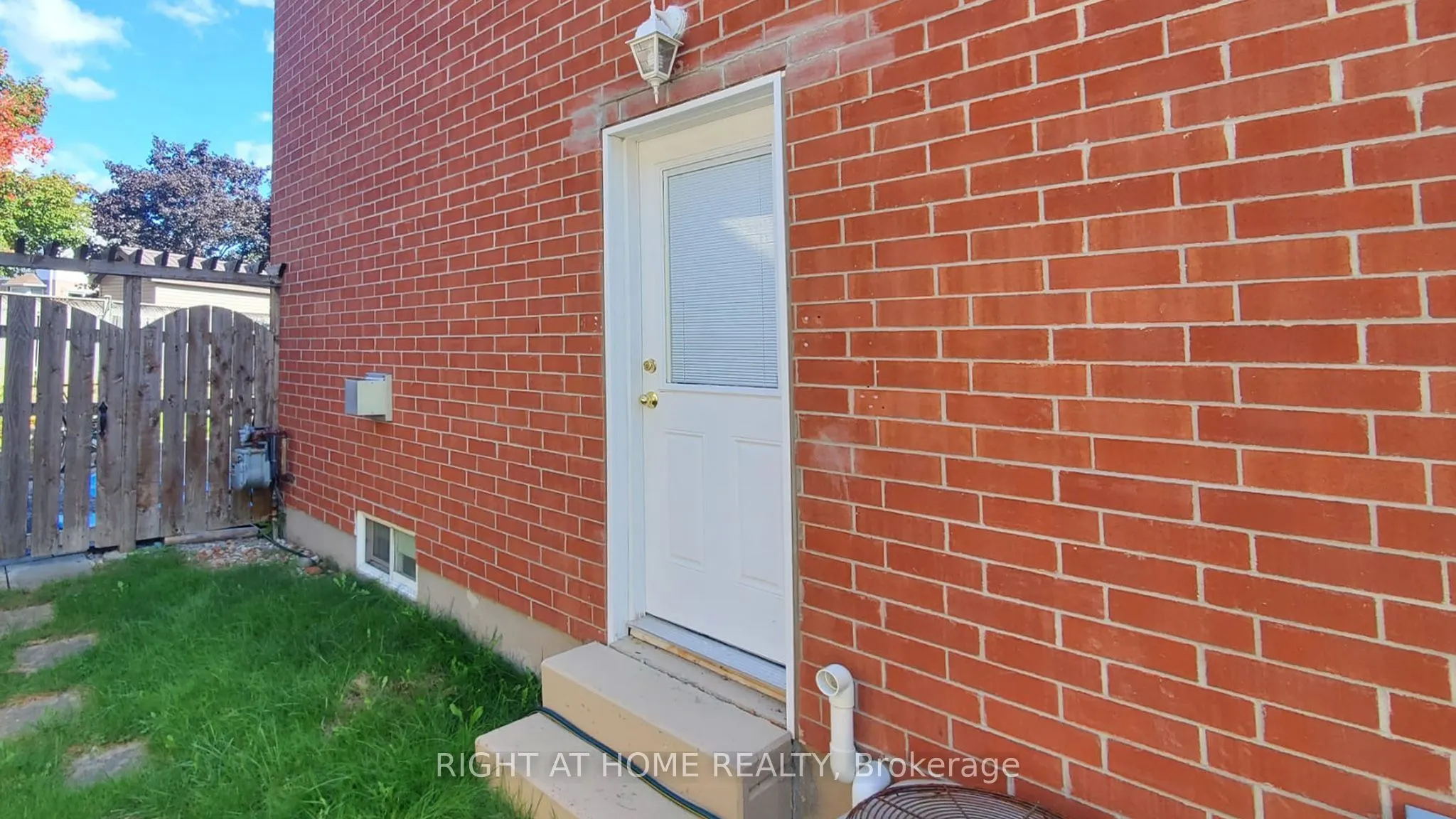 172 Niagara Drive, #BSMT
