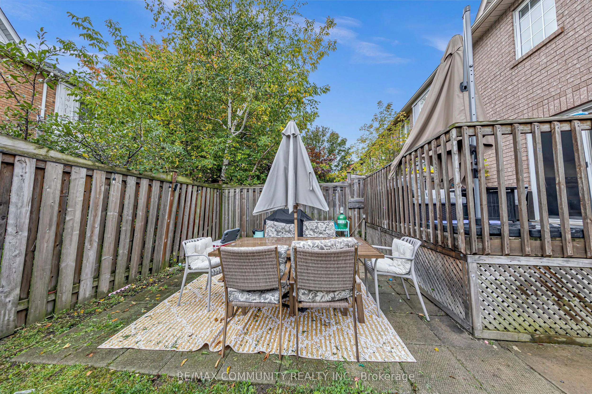 1 Playfair Road