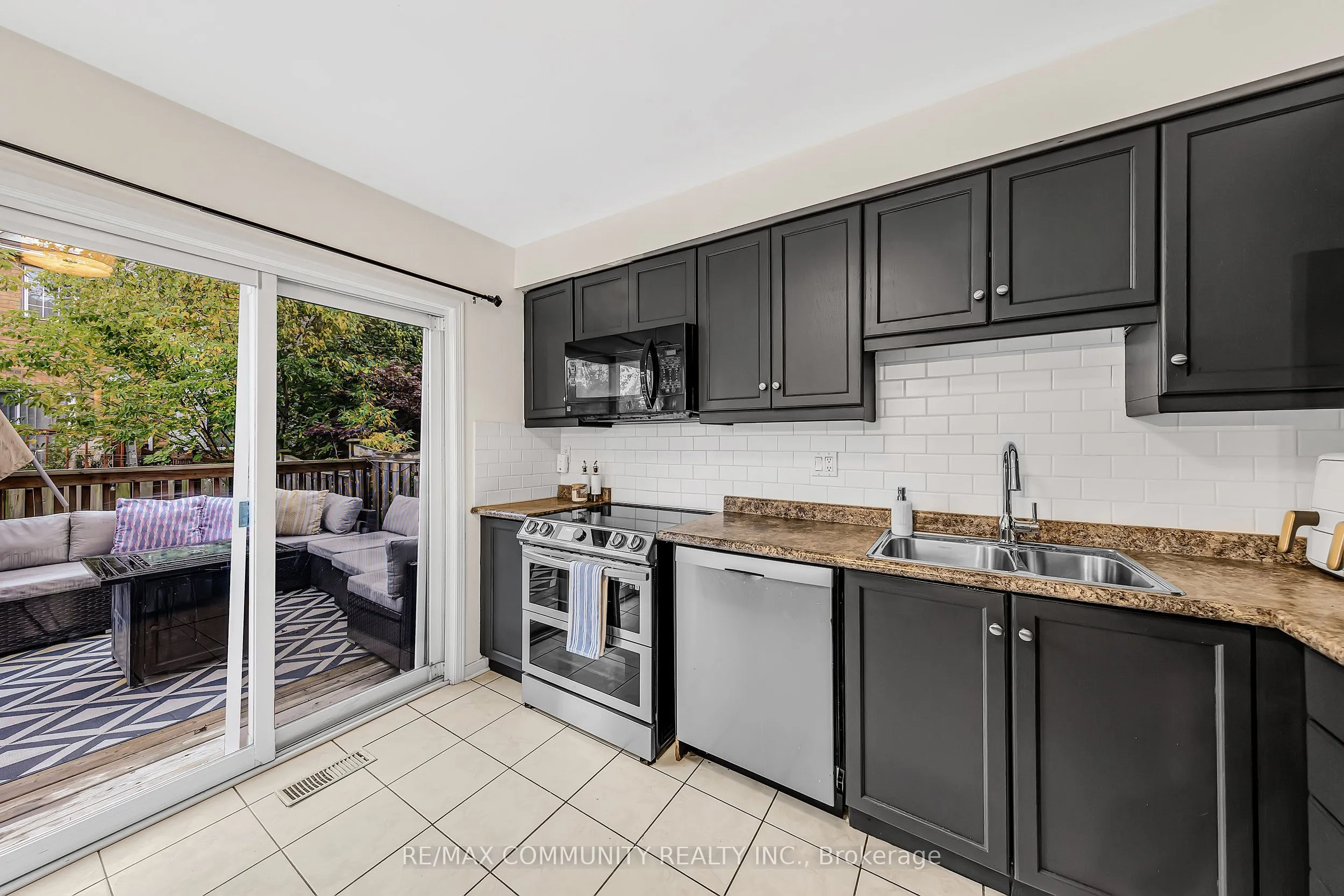 1 Playfair Road