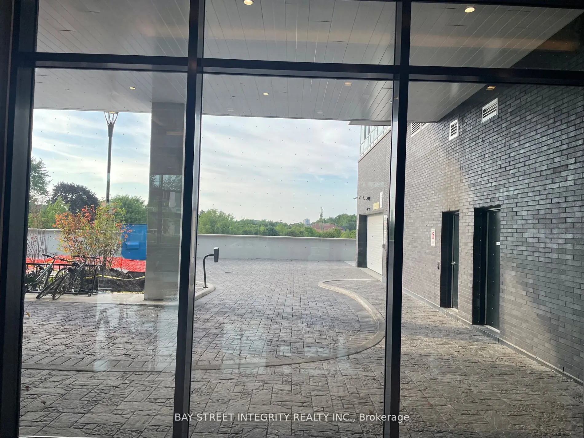 3220 Sheppard Avenue E, #605