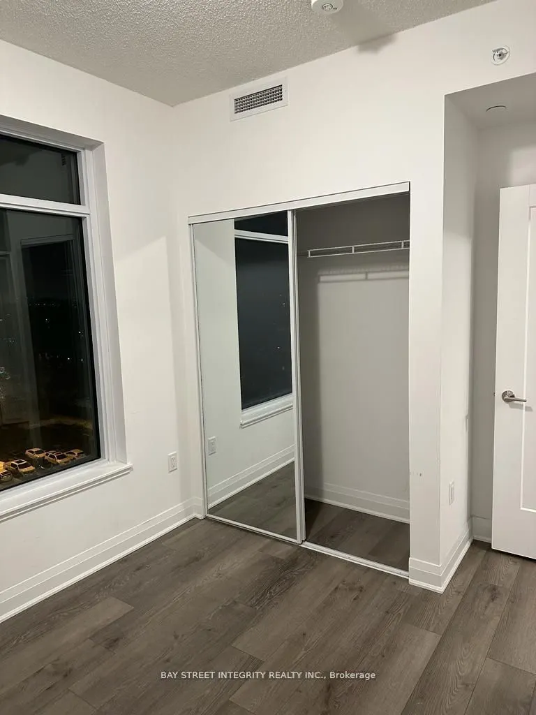 3220 Sheppard Avenue E, #605