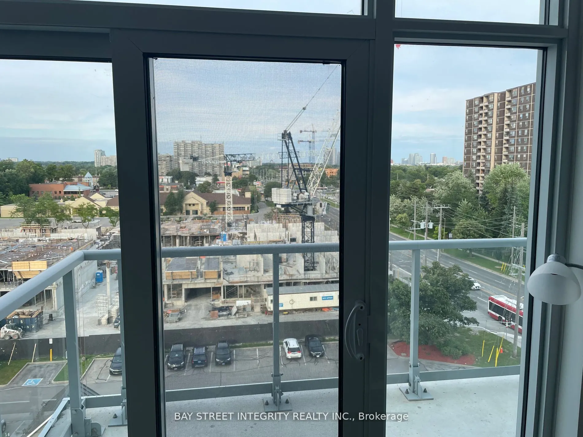 3220 Sheppard Avenue E, #605