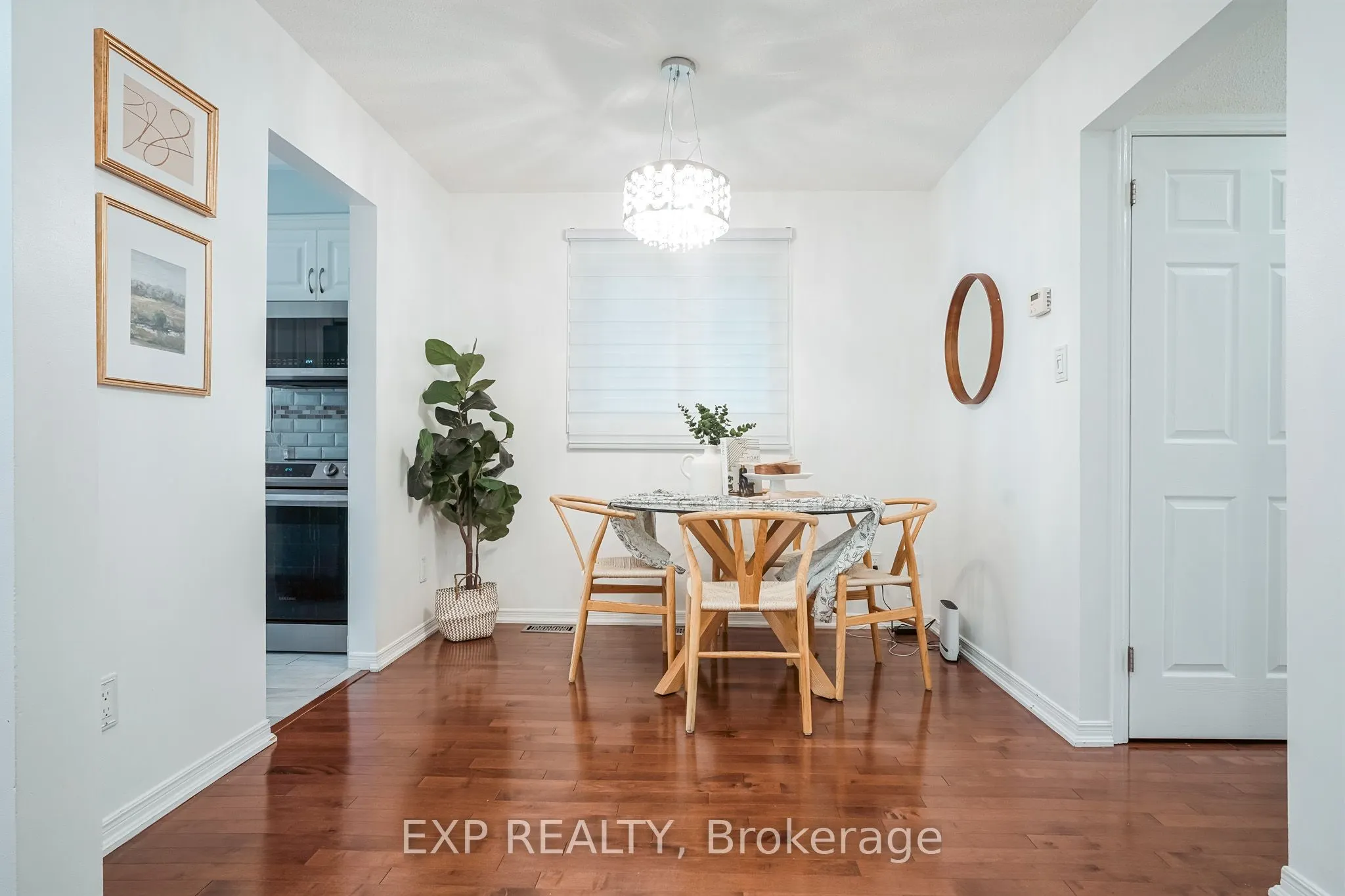 139 Adele Crescent
