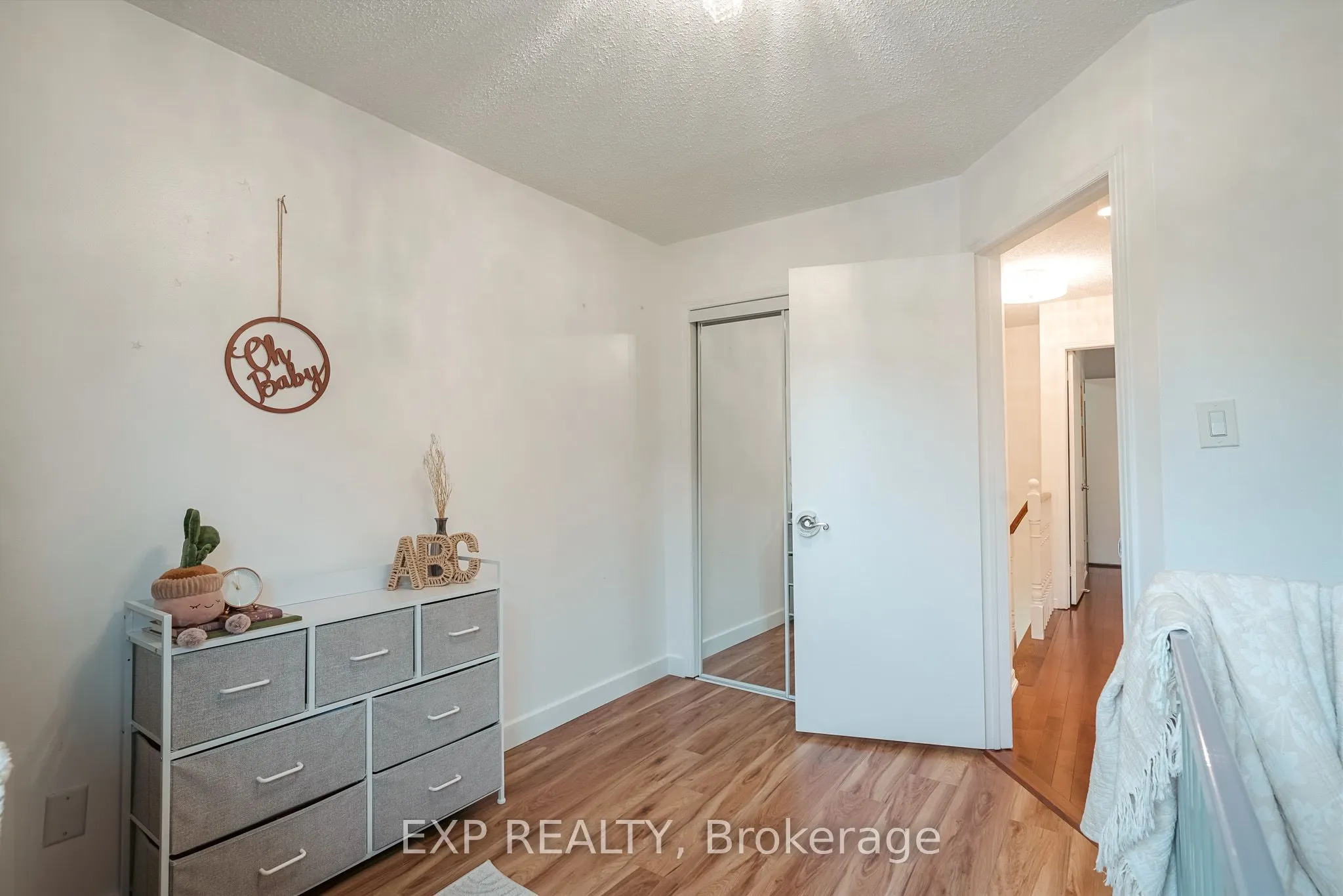 139 Adele Crescent