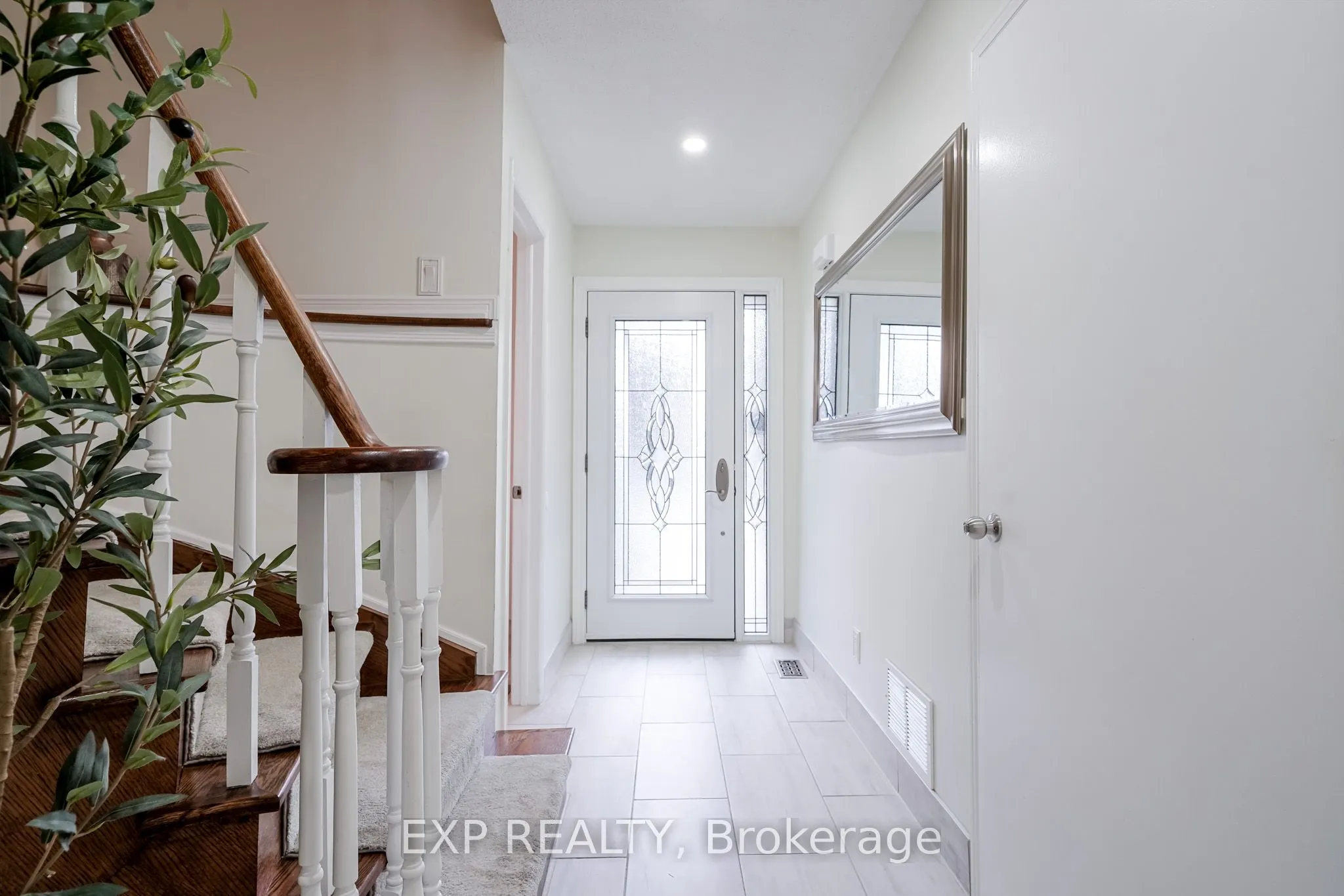 139 Adele Crescent