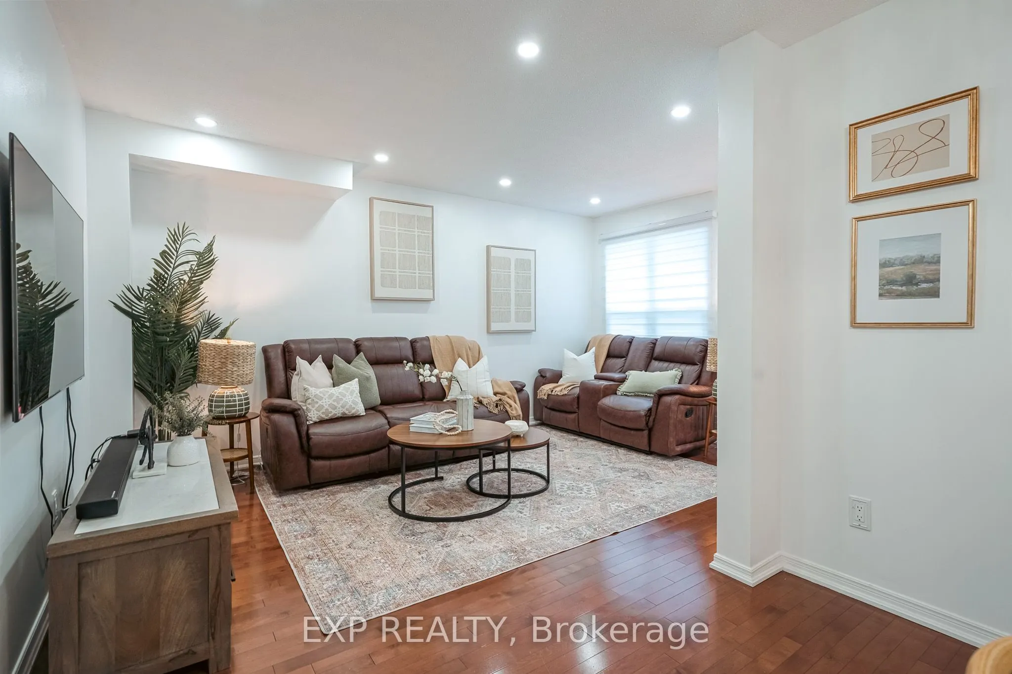 139 Adele Crescent