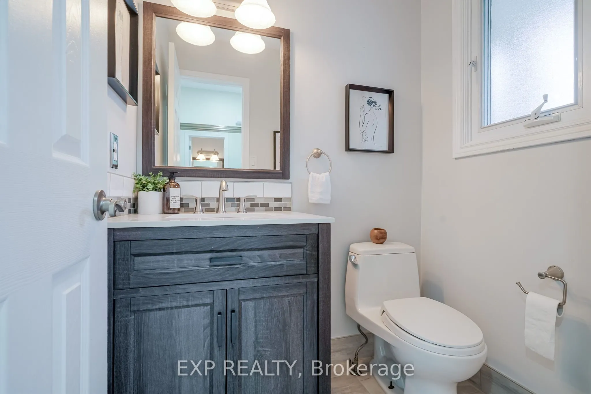 139 Adele Crescent