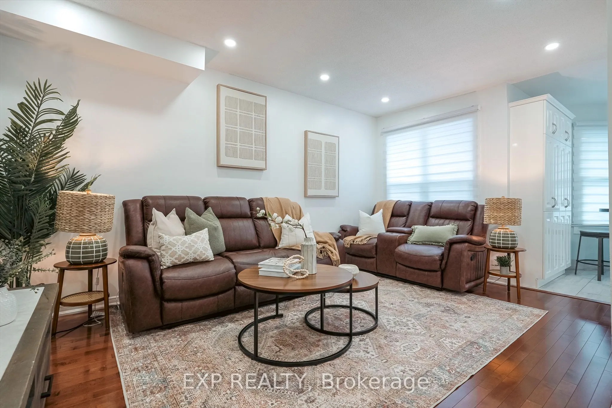 139 Adele Crescent