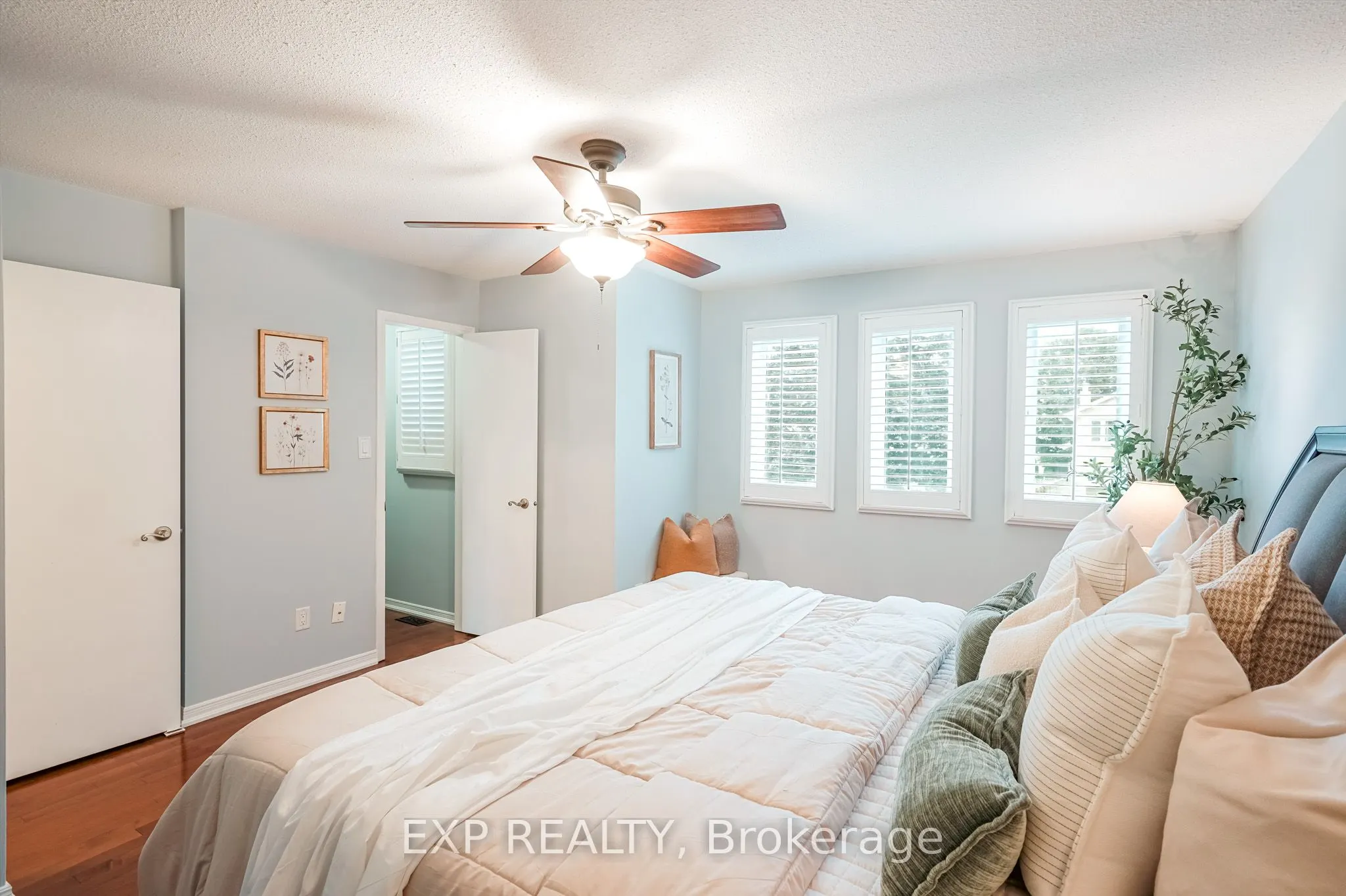 139 Adele Crescent