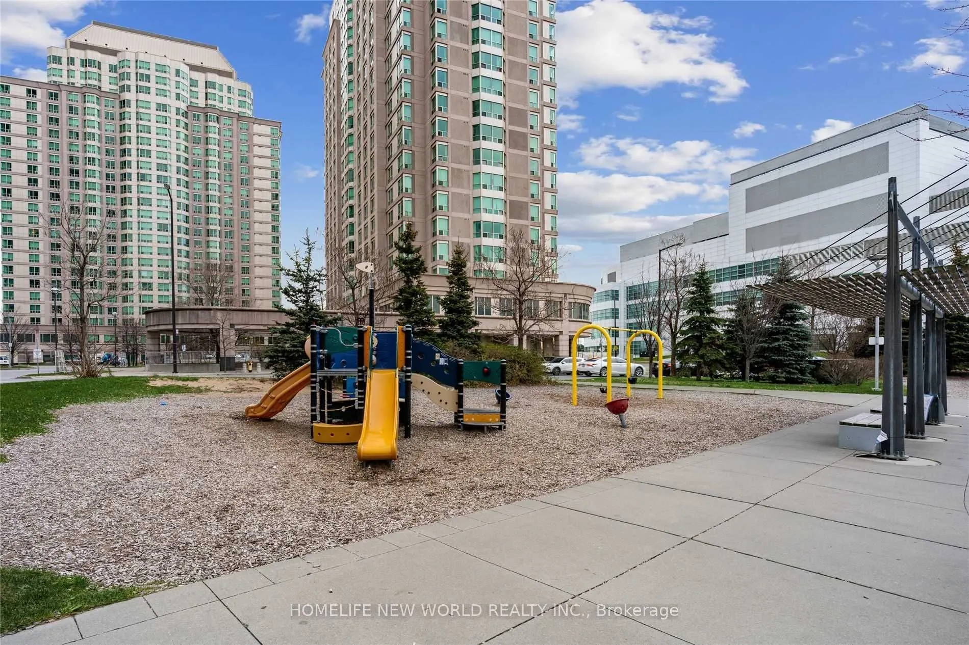 36 Lee Centre Drive, #3210