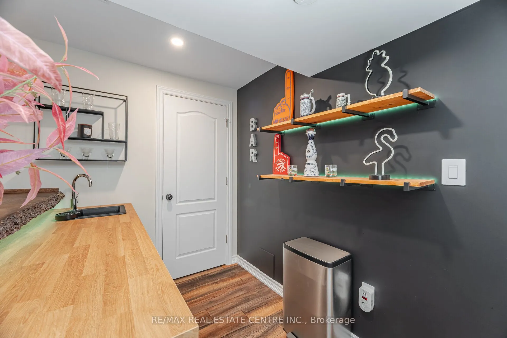 844 Wrenwood Drive