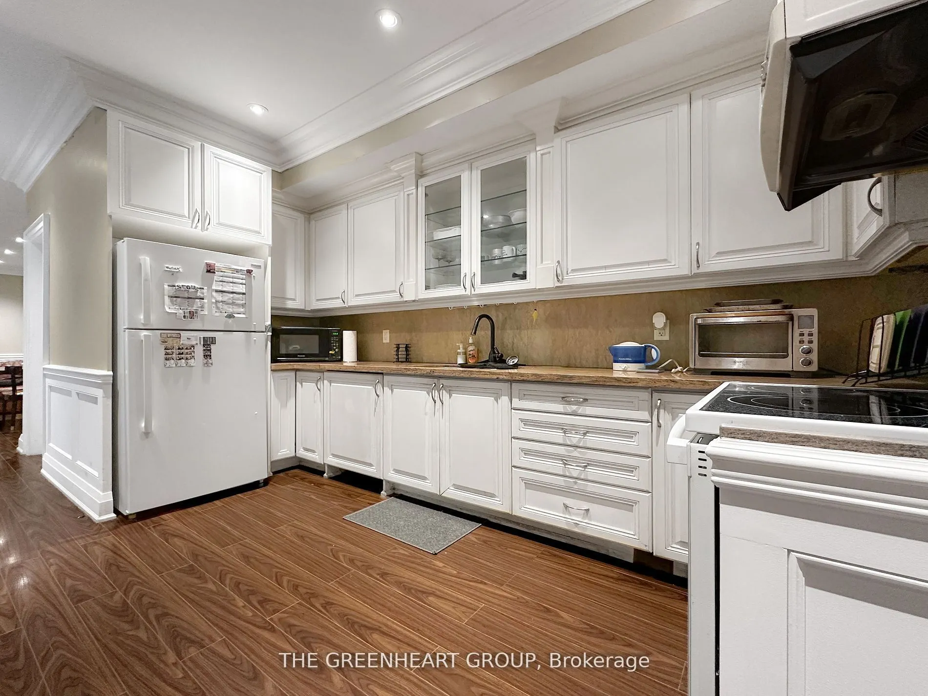 142 Morse Street, #Room#3