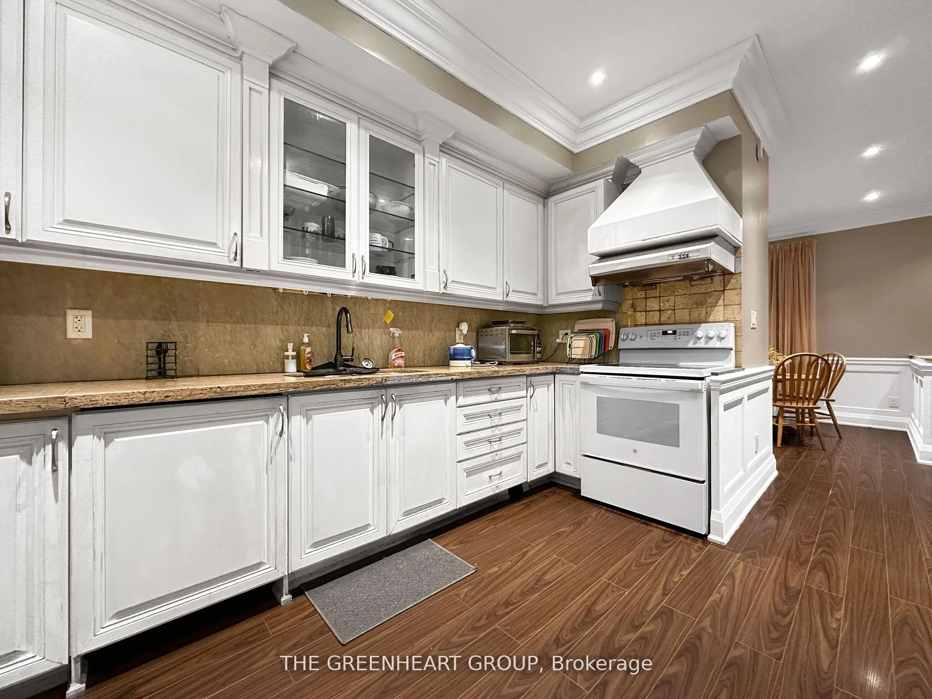 142 Morse Street, #Room#3