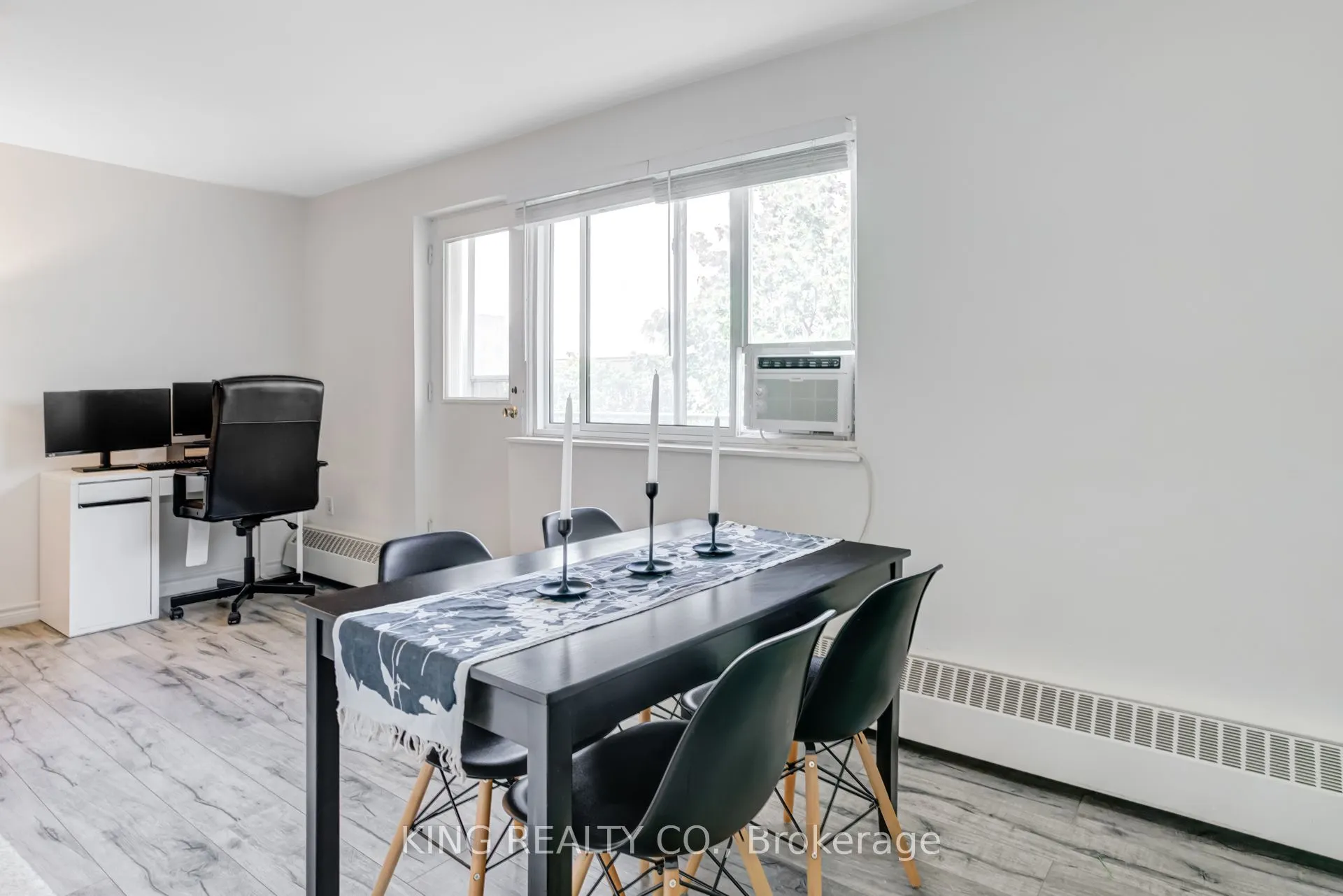 936 Glen Street, #512