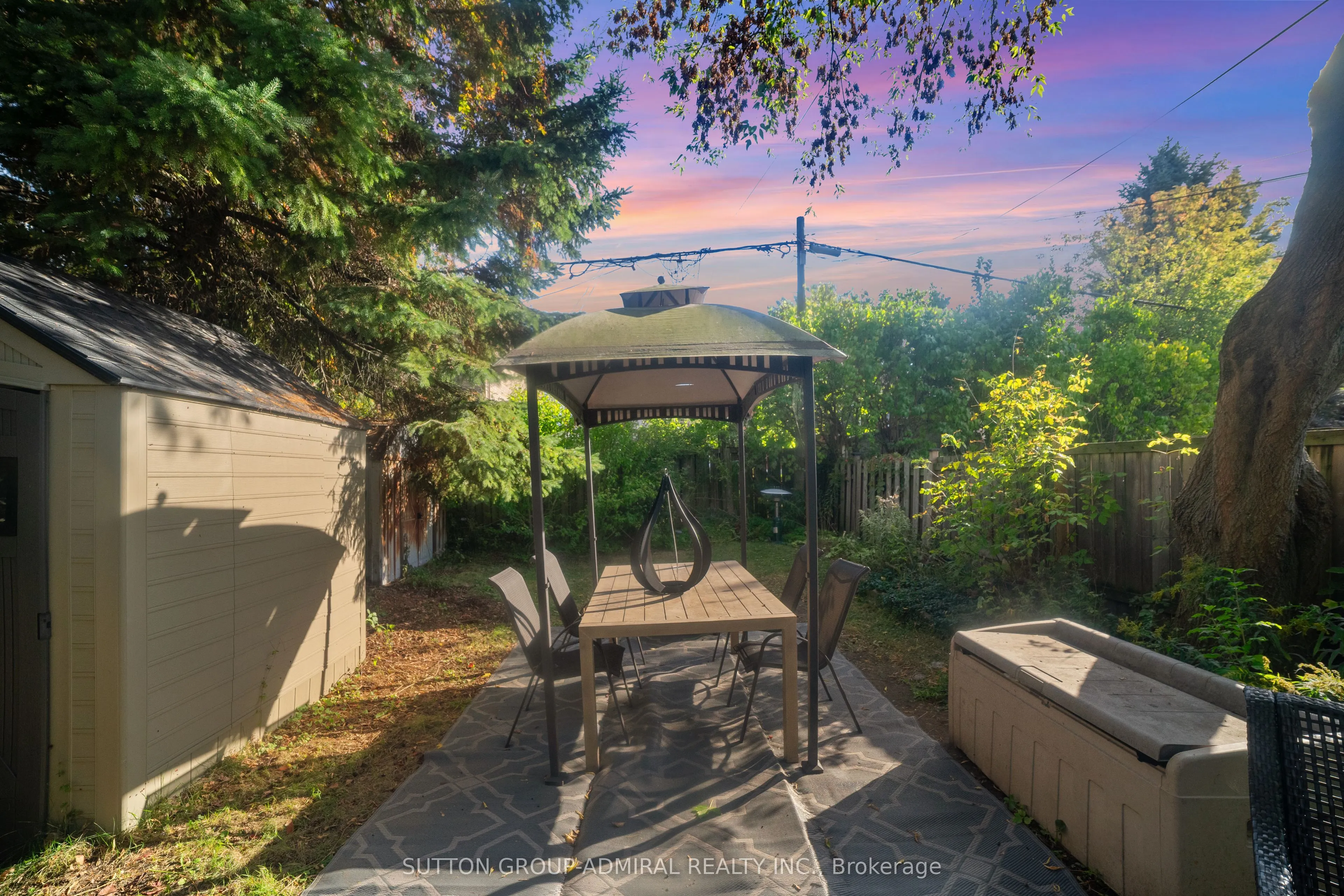 85 Aylesworth Avenue