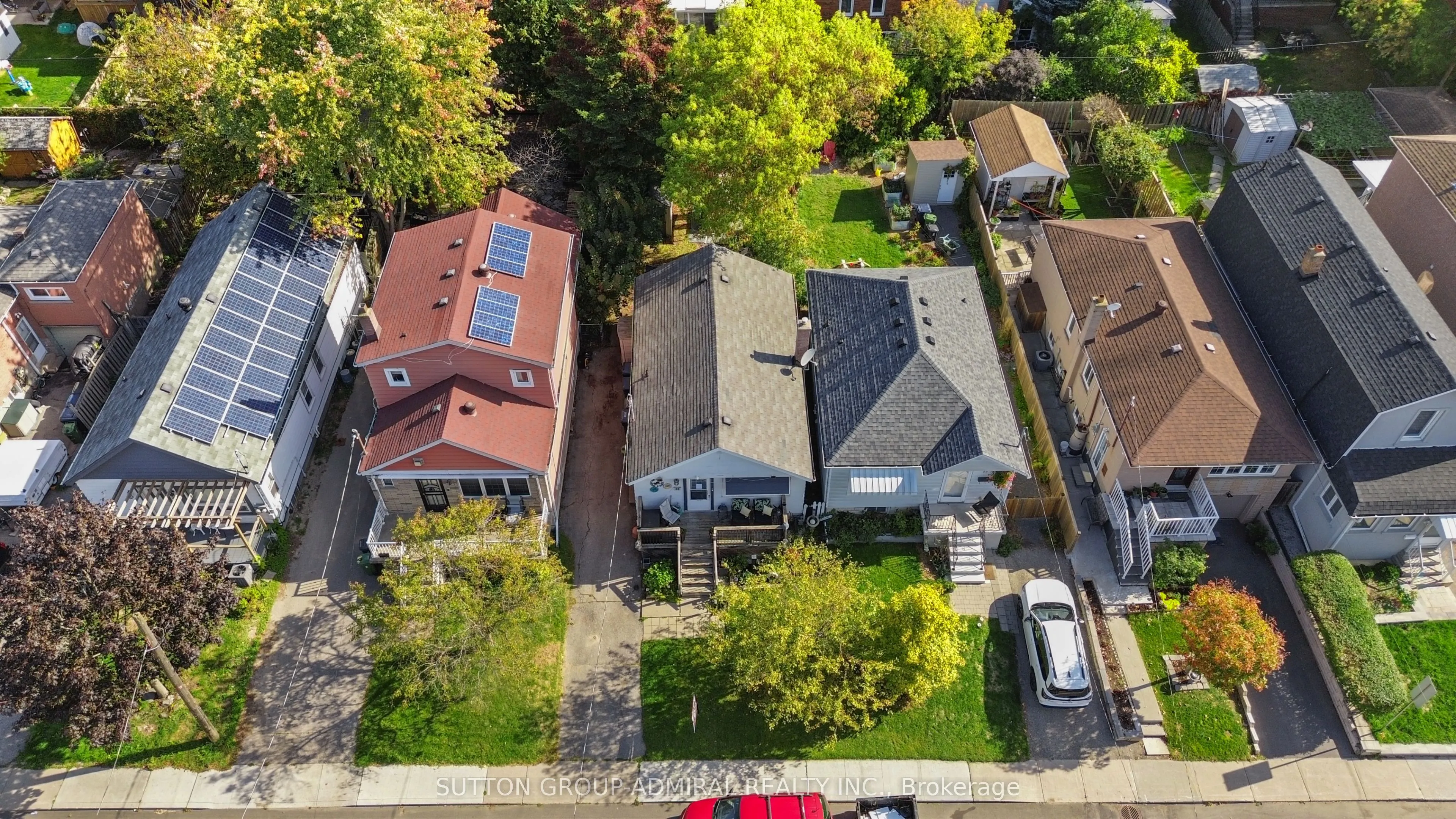 85 Aylesworth Avenue