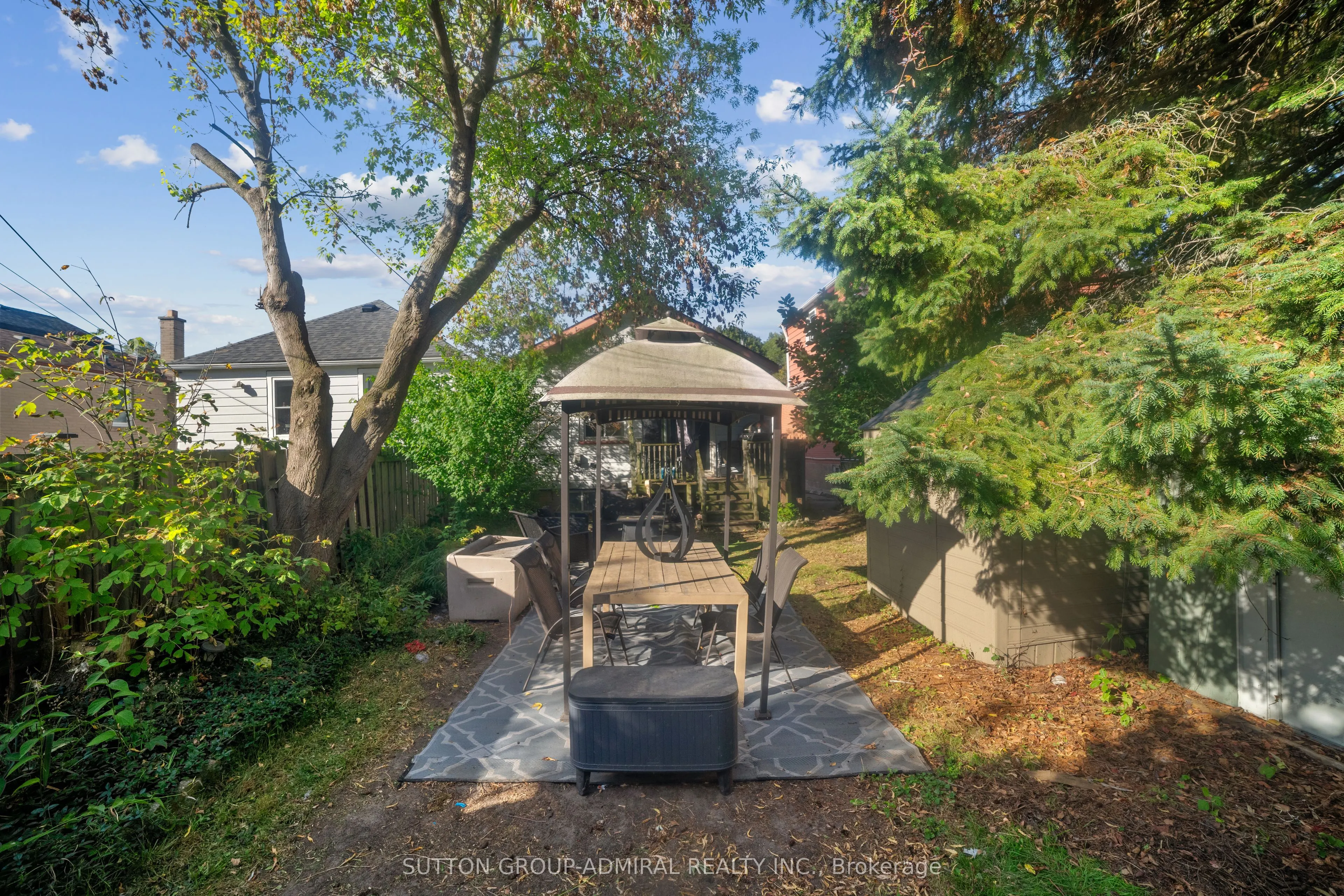 85 Aylesworth Avenue