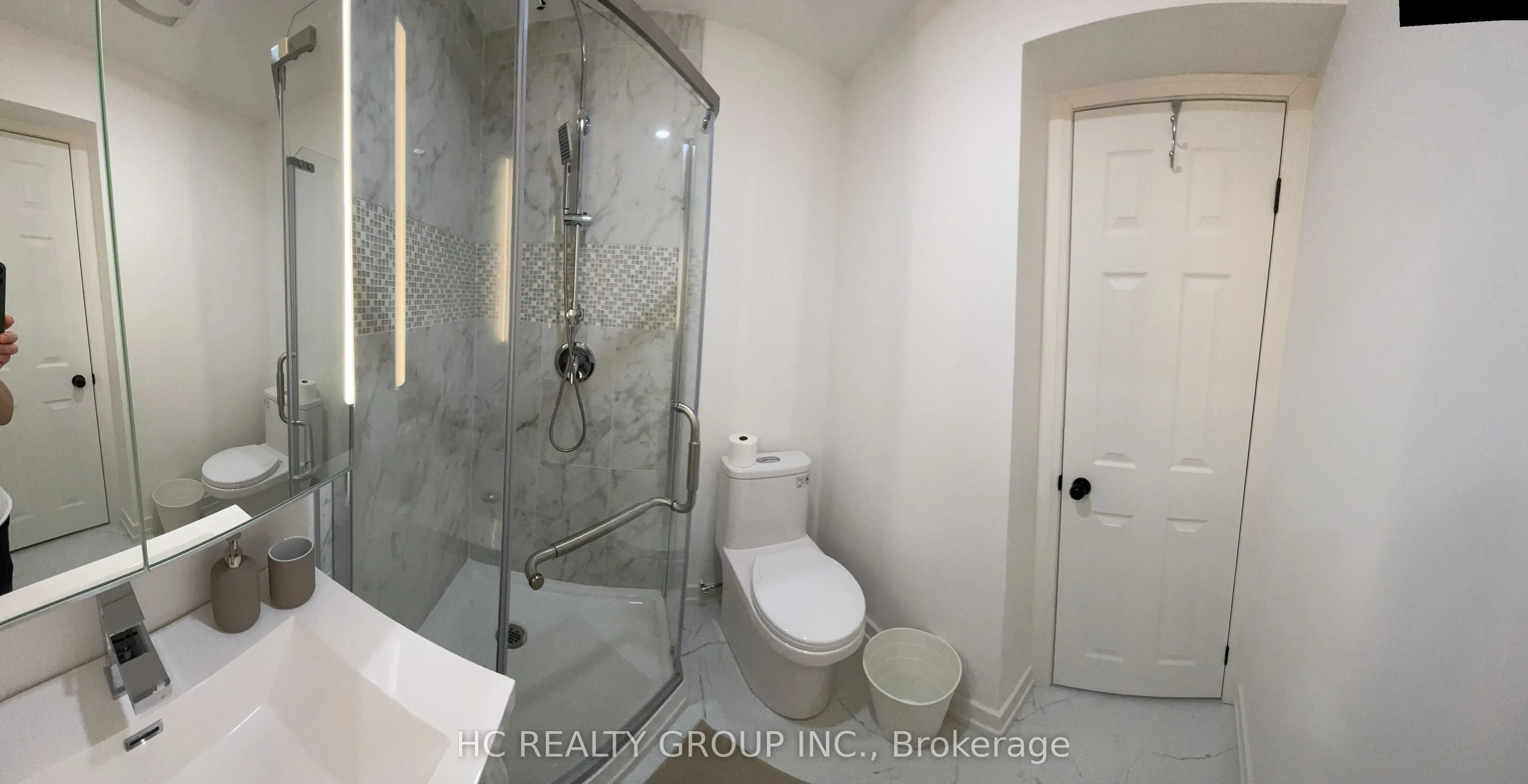183 Island Road, #B1