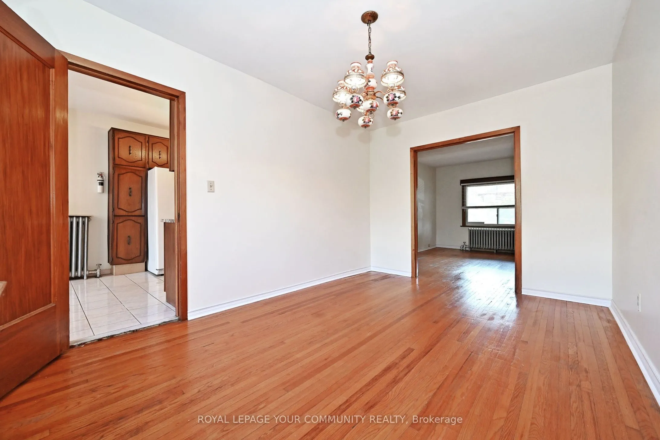 284 Wolverleigh Boulevard