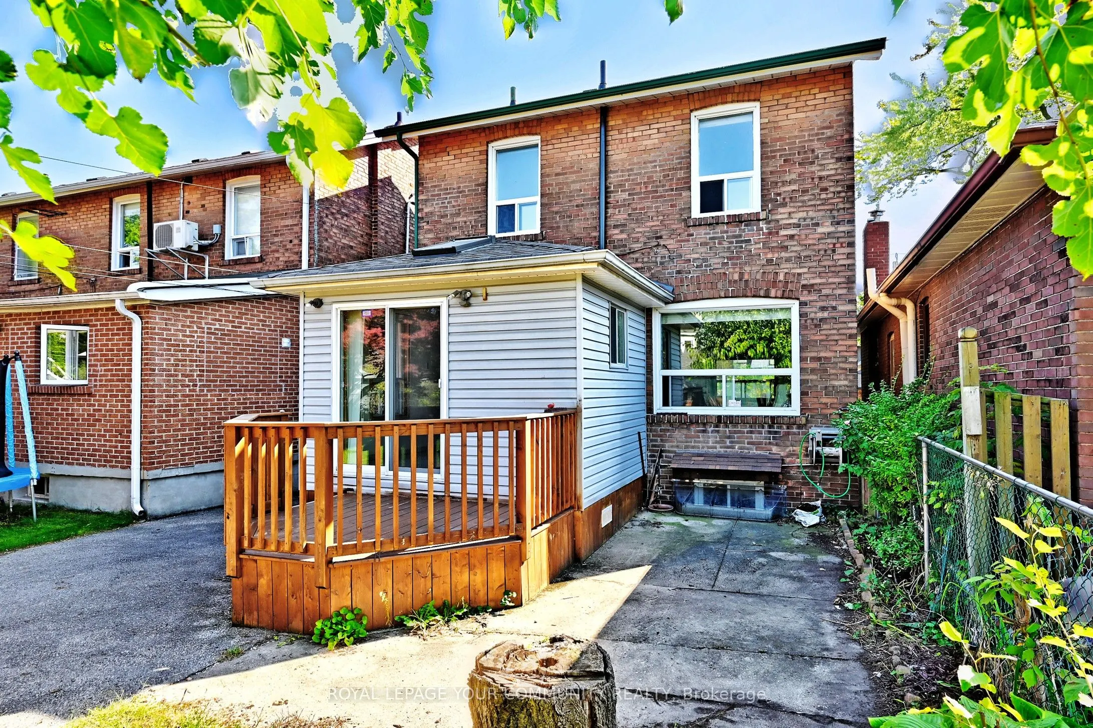 284 Wolverleigh Boulevard