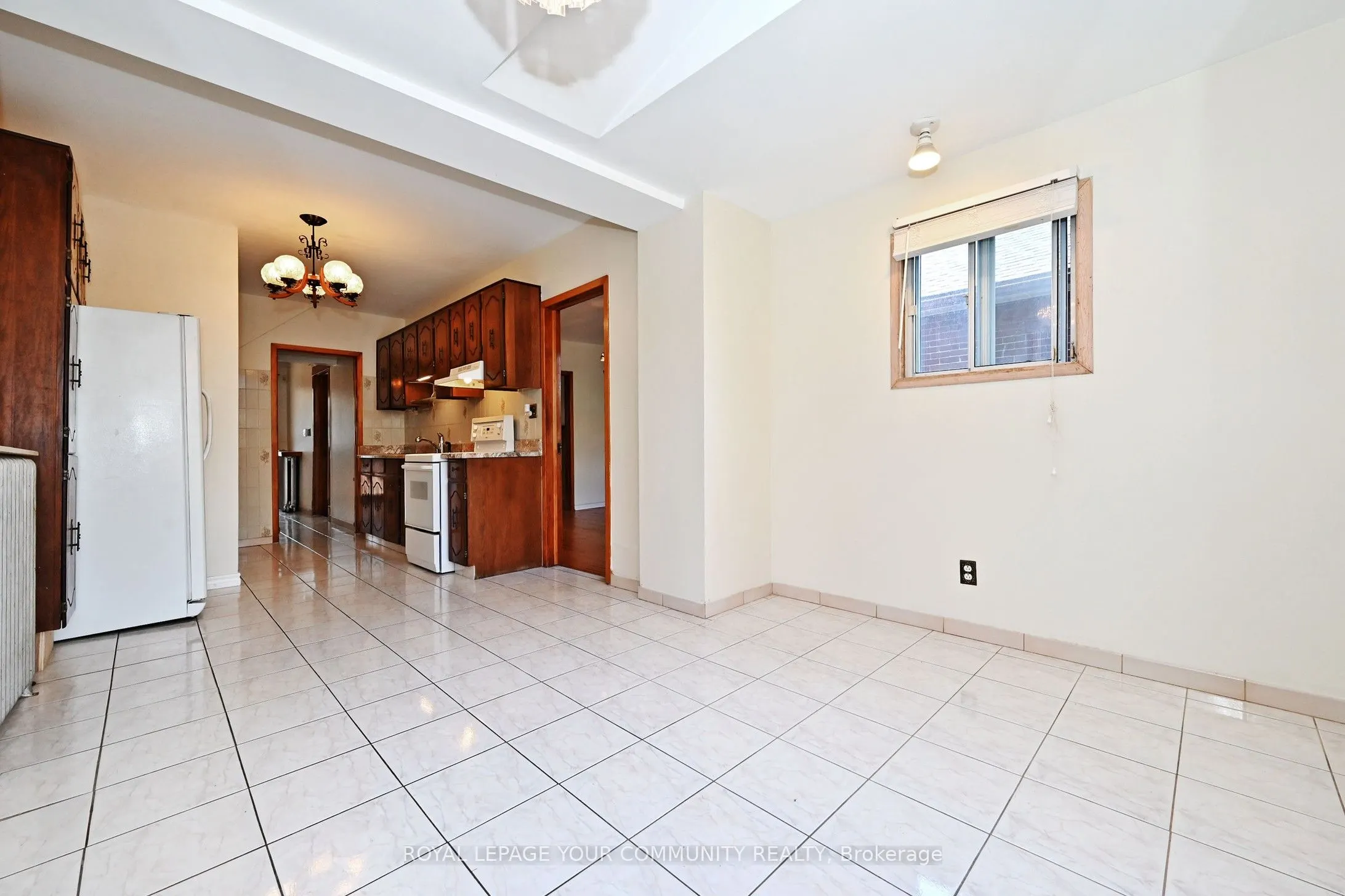 284 Wolverleigh Boulevard