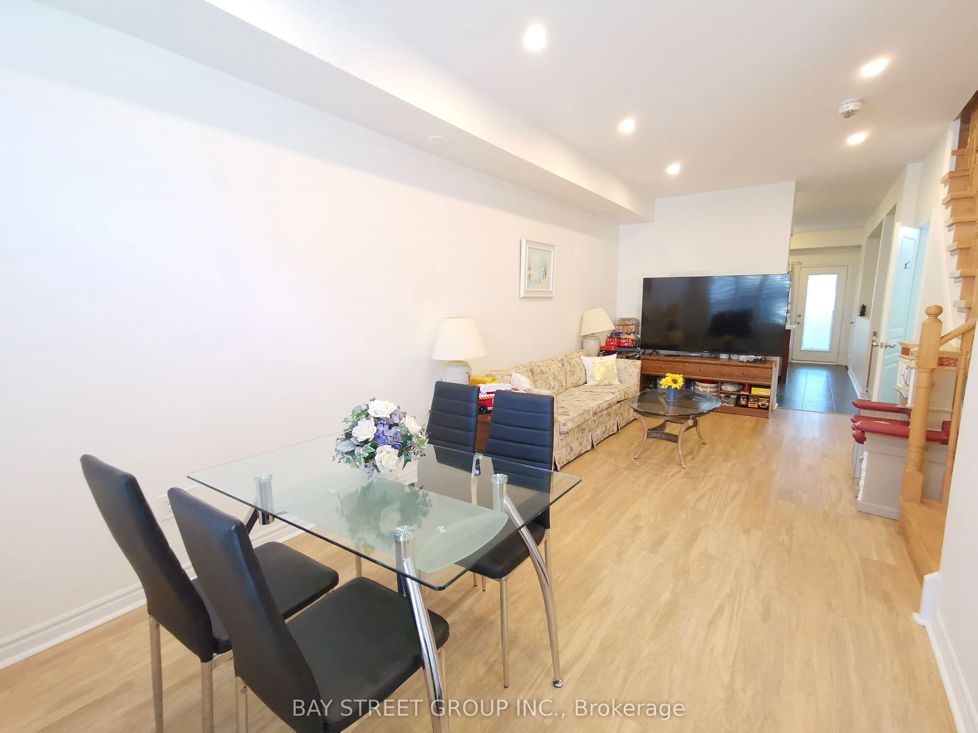 5 Eaton Park Lane, #5